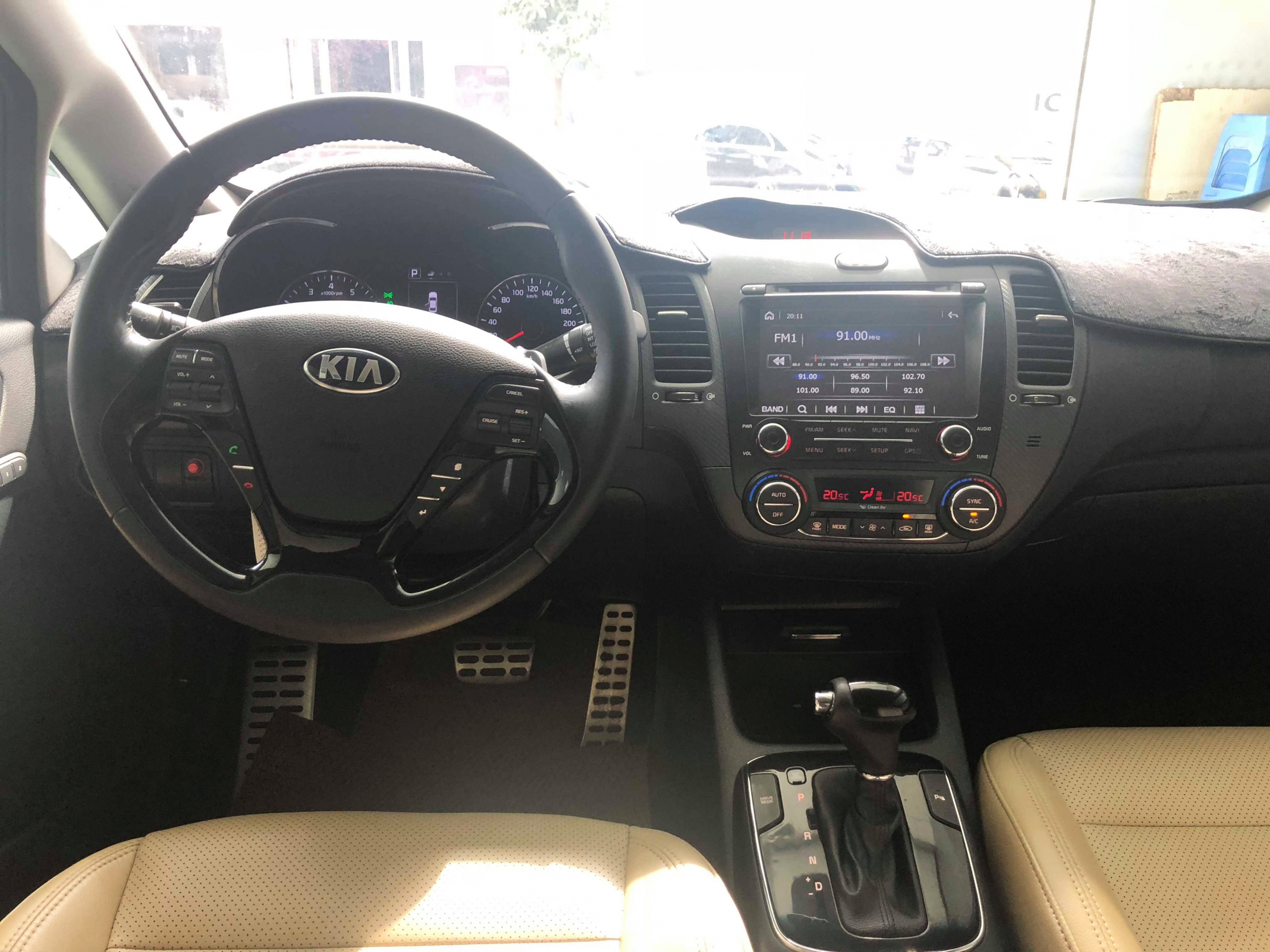 Kia Cerato 1.6AT 2017 - 6