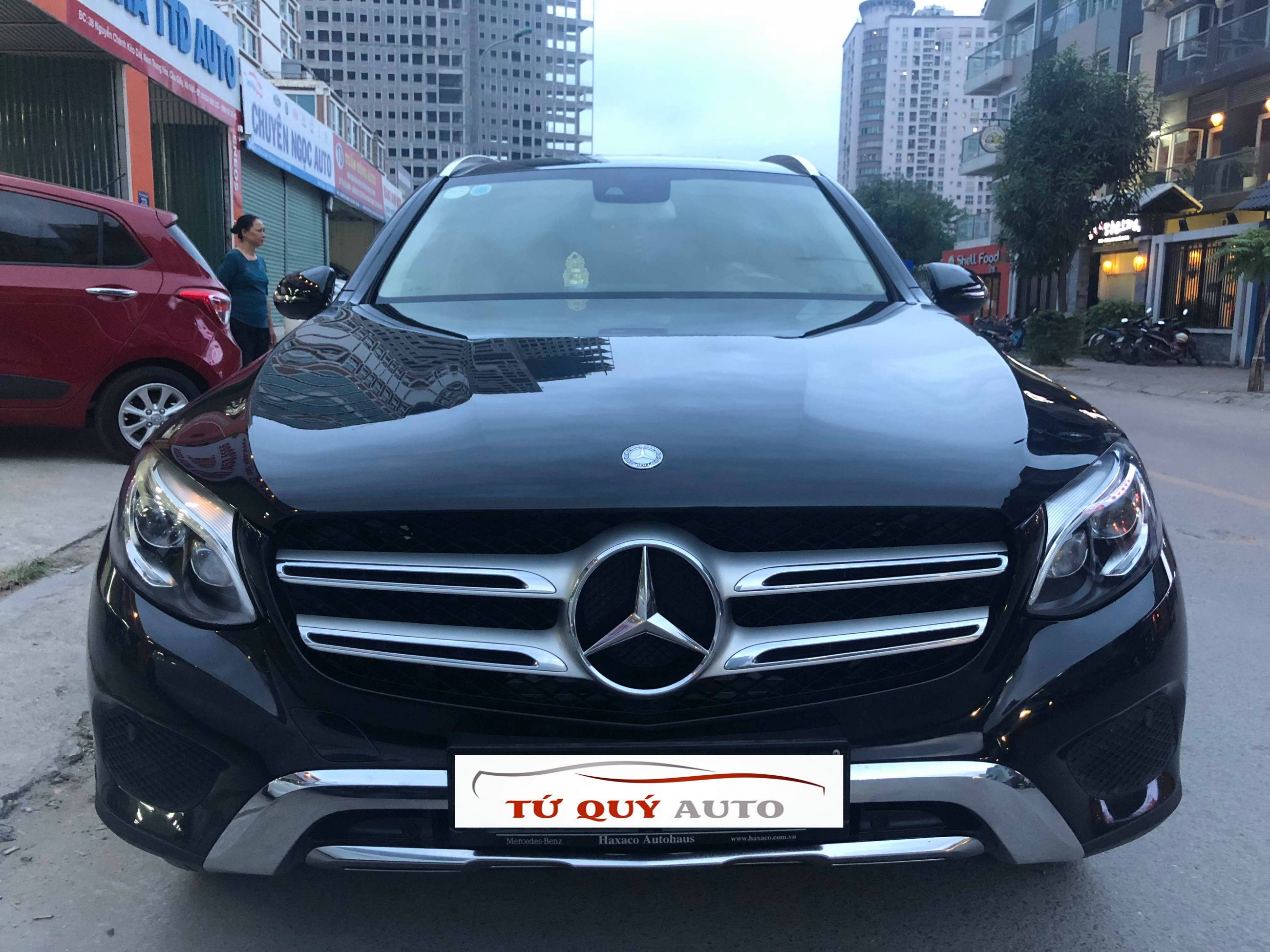 Xe Mercedes Benz GLC 250 4Matic 2016 - Đen