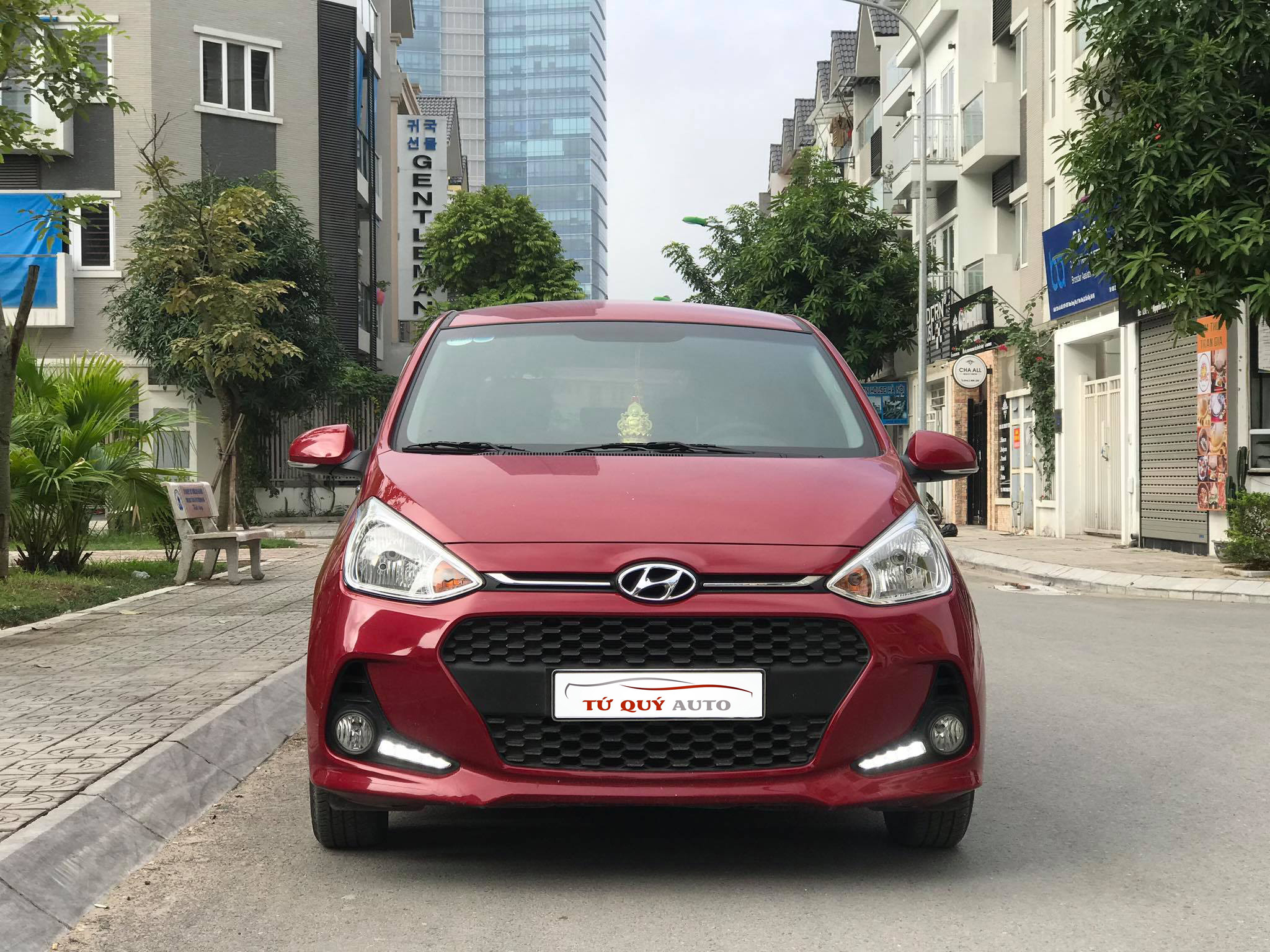 Xe Hyundai i10 Hatchback 1.25AT 2018 - Đỏ