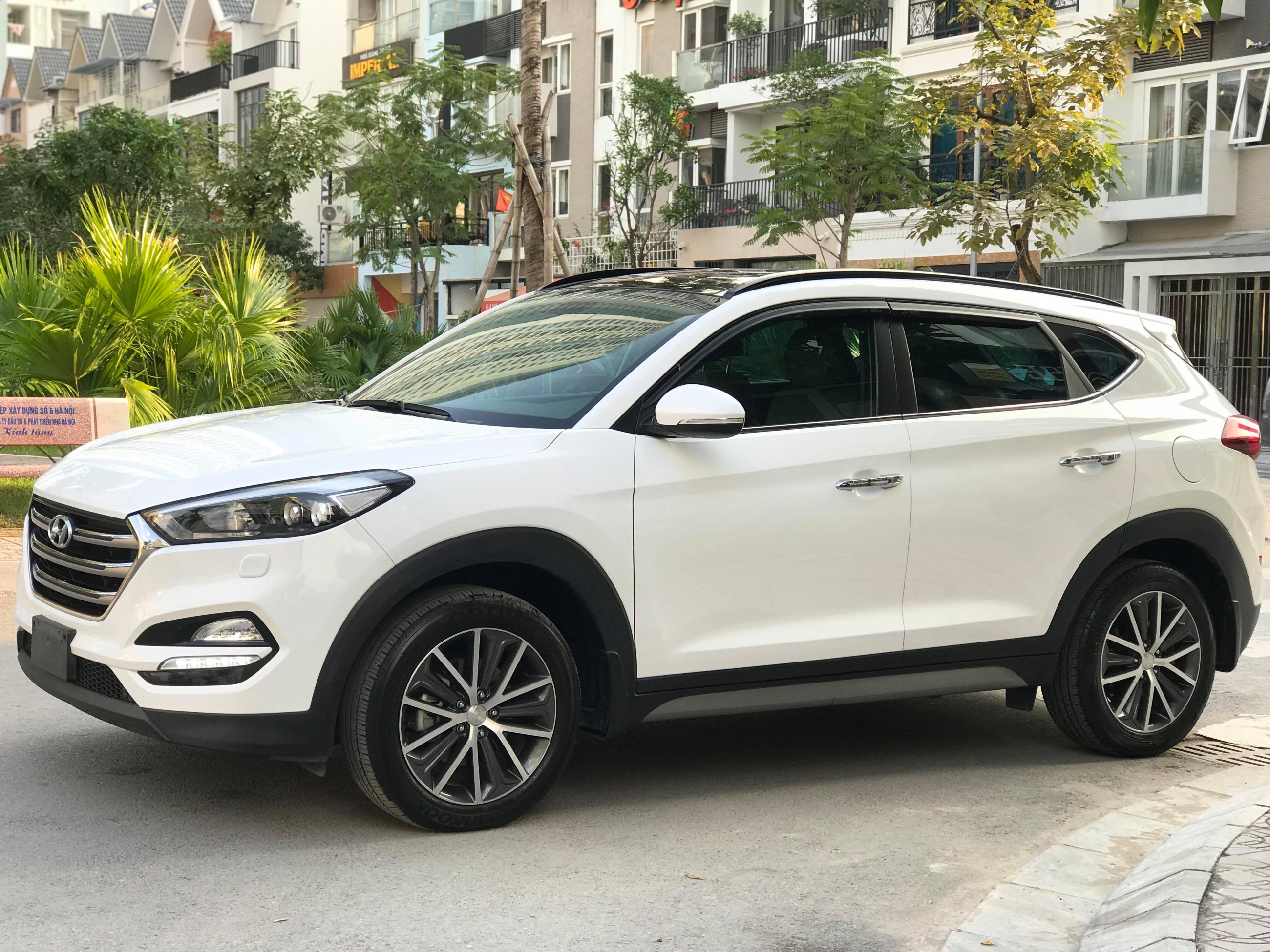 Hyundai Tucson 2.0AT 2016 - 4