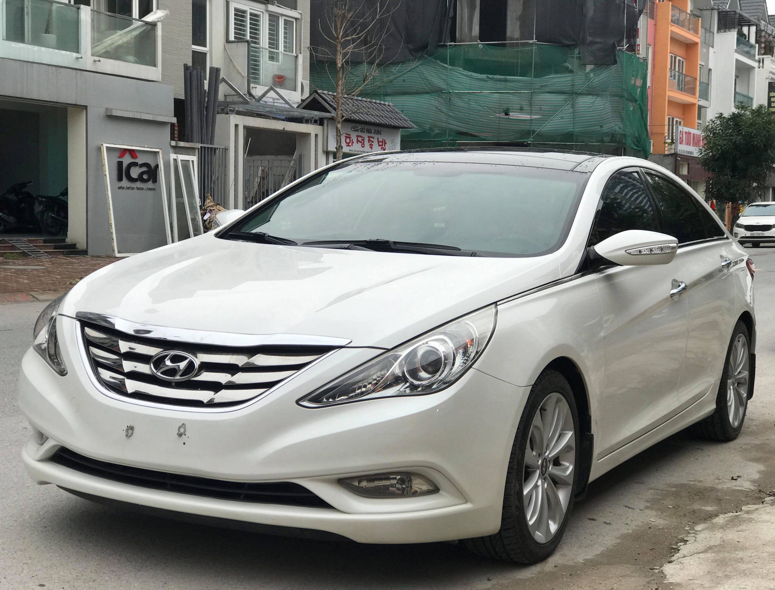 Hyundai Sonata 2012 - 3