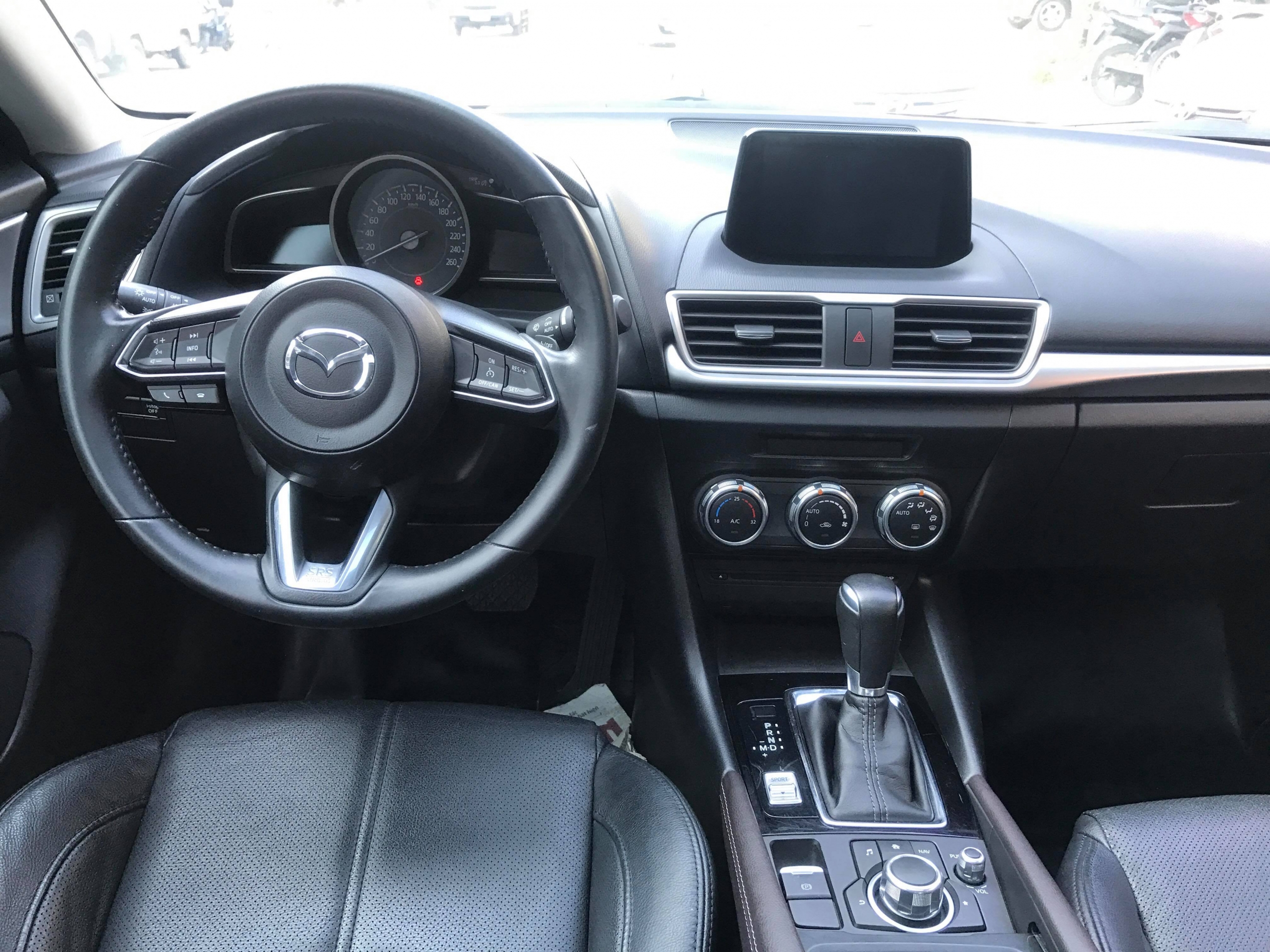 Mazda 3 Sedan 2017 - 6