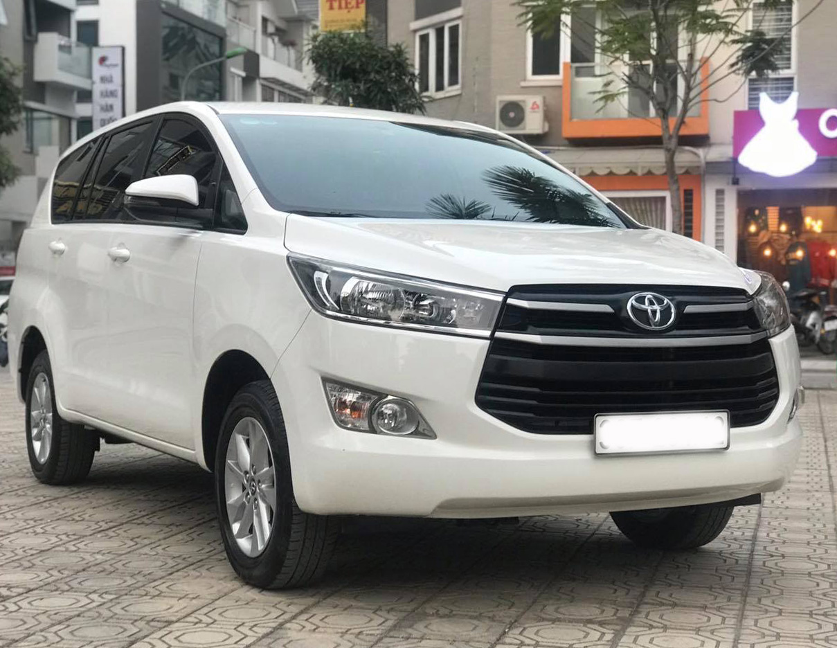 Toyota Innova 2.0E 2018 - 4