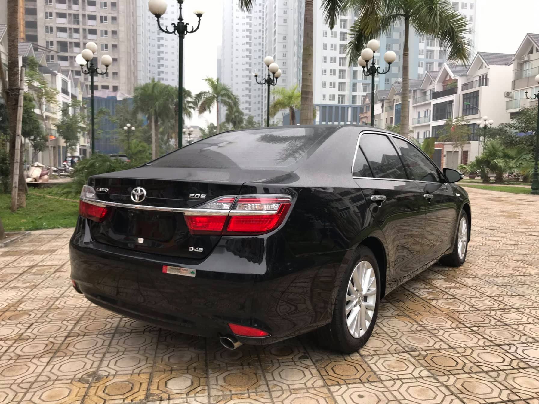 Toyota Camry 2.0E 2018 - 6