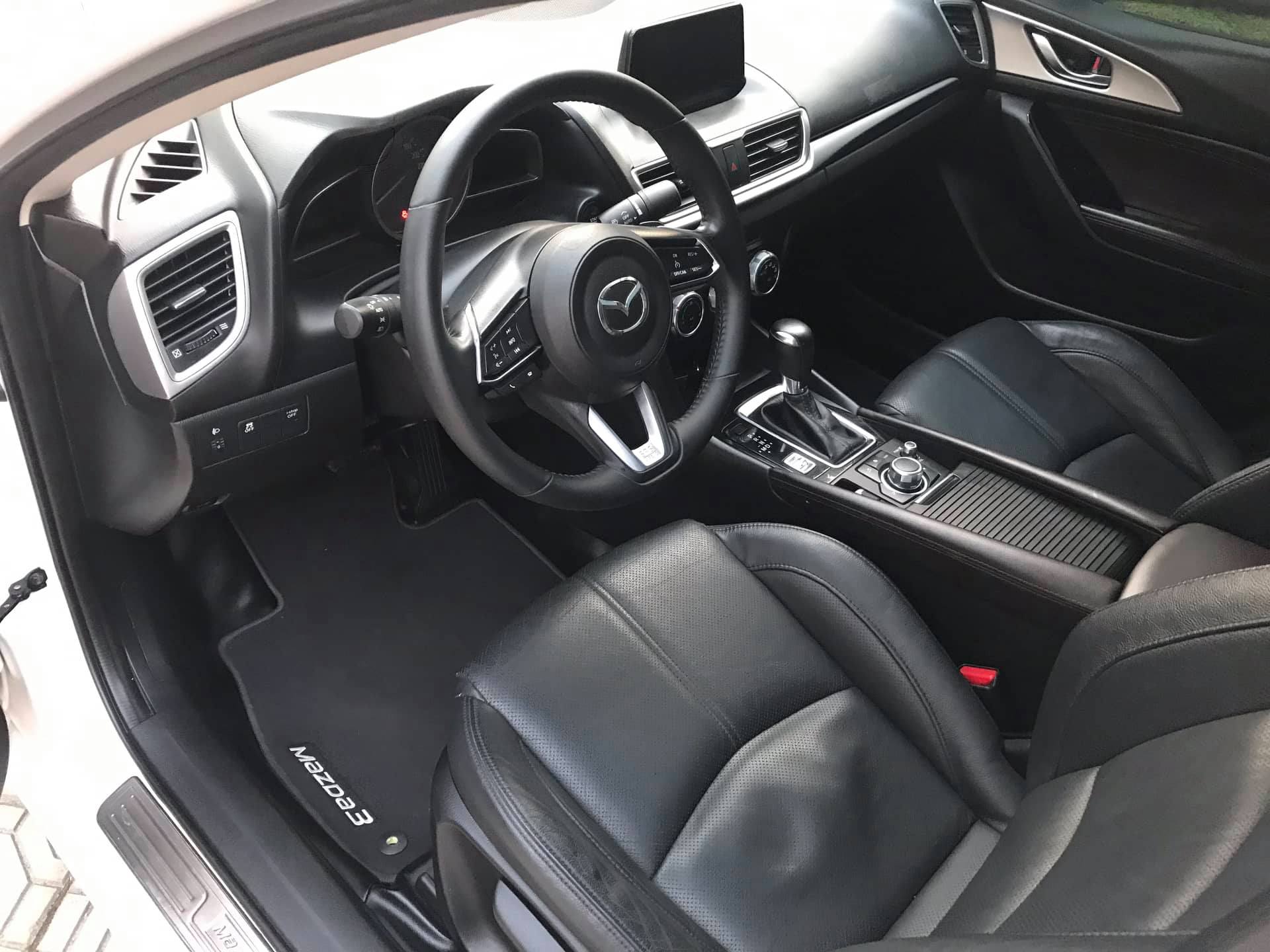 Mazda 3 Sedan 2017 - 9