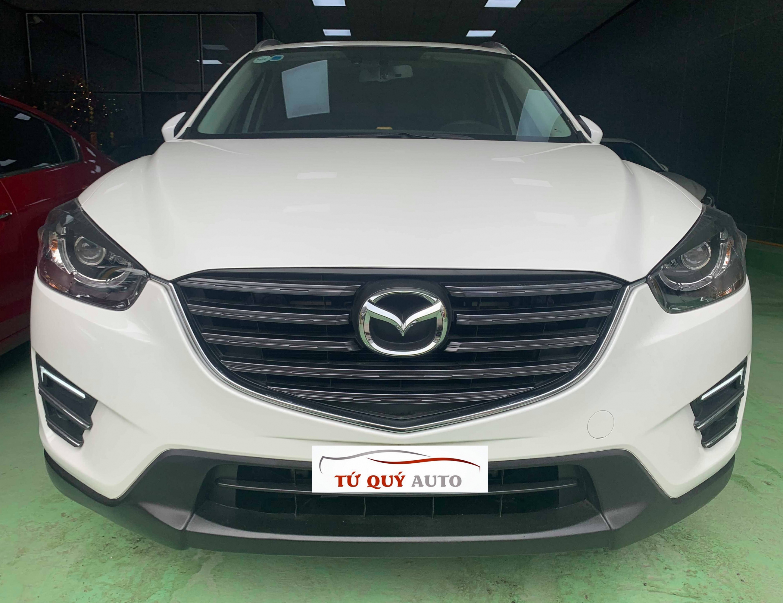 Xe Mazda CX 5 2.0 AT 2017 - Trắng