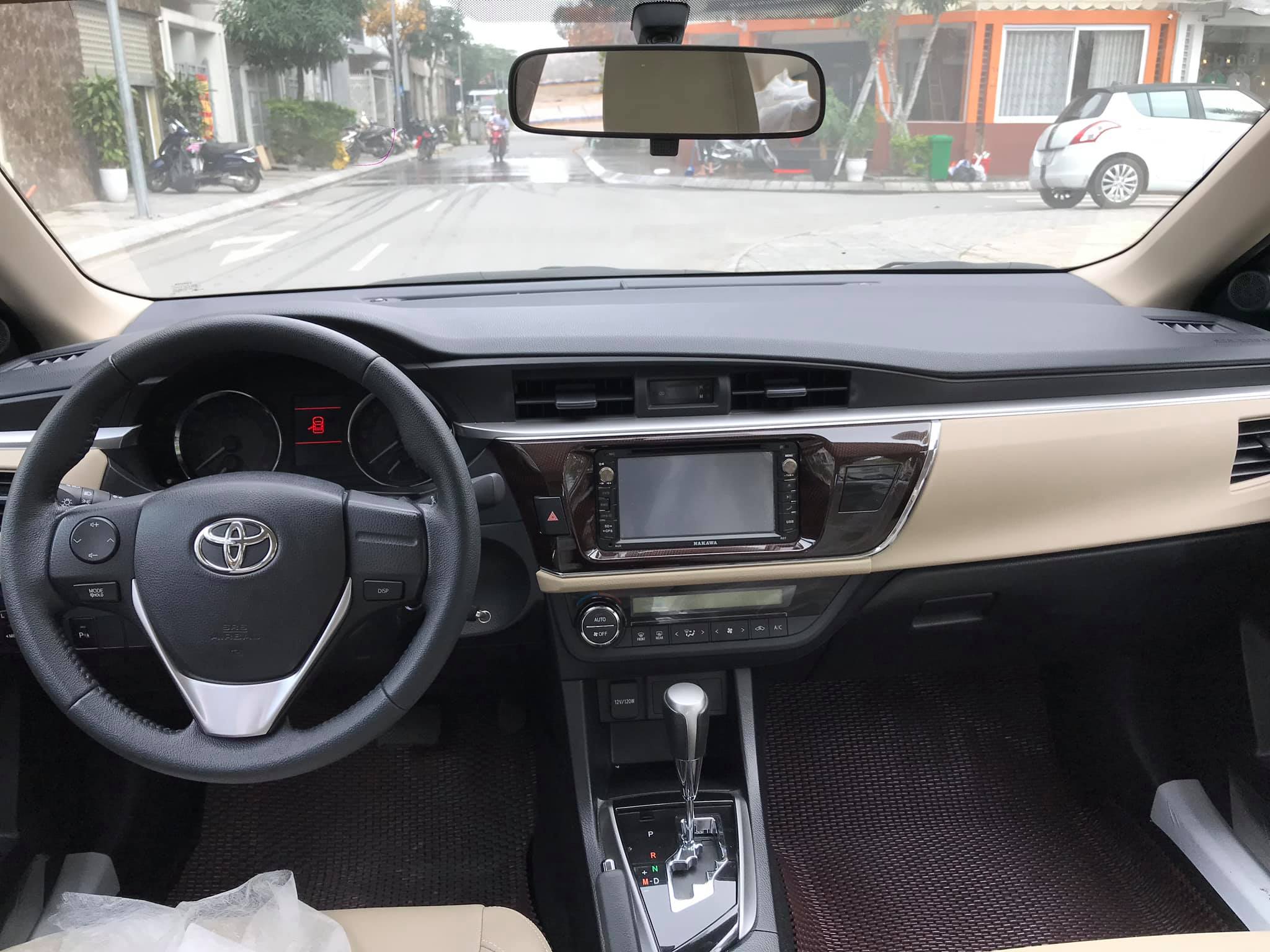 Toyota Altis 1.8AT 2015 - 6