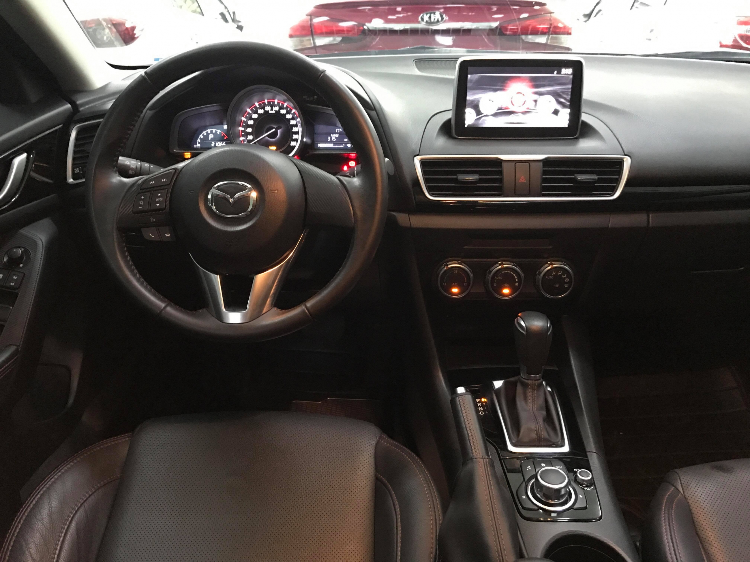 Mazda 3 Sedan 2017 - 5