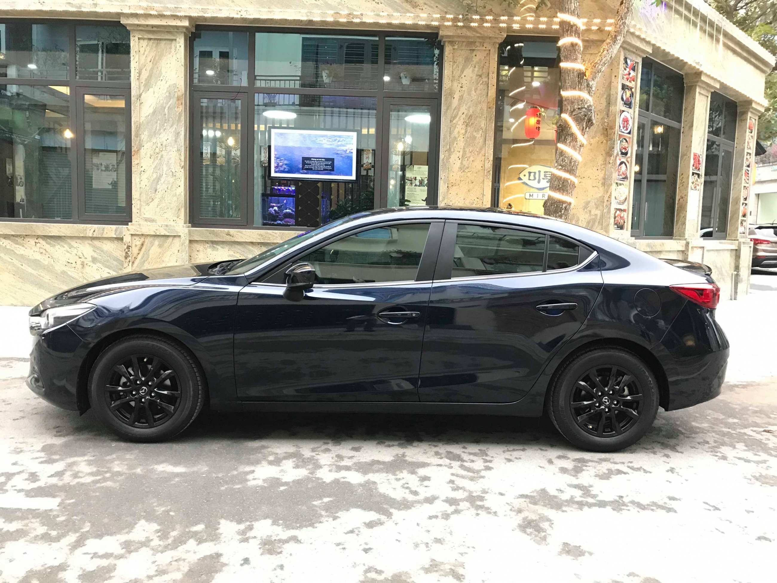 Mazda 3 Sedan 2018 - 3