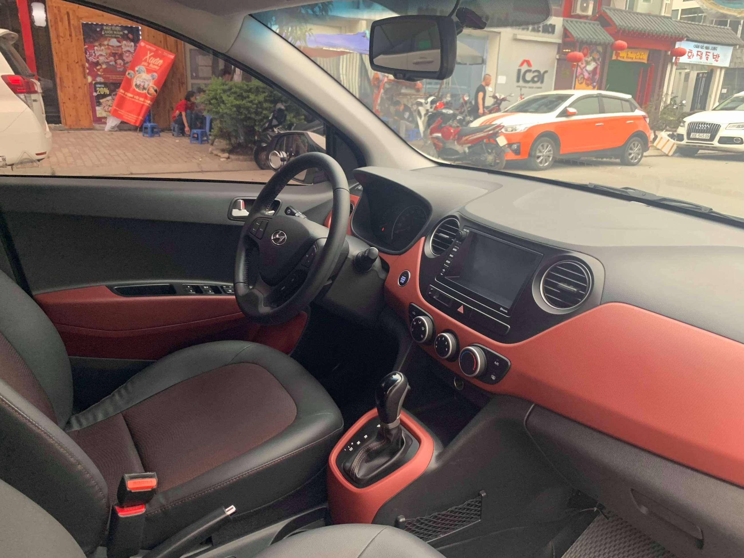 Hyundai i10 1.25AT 2018 - 8