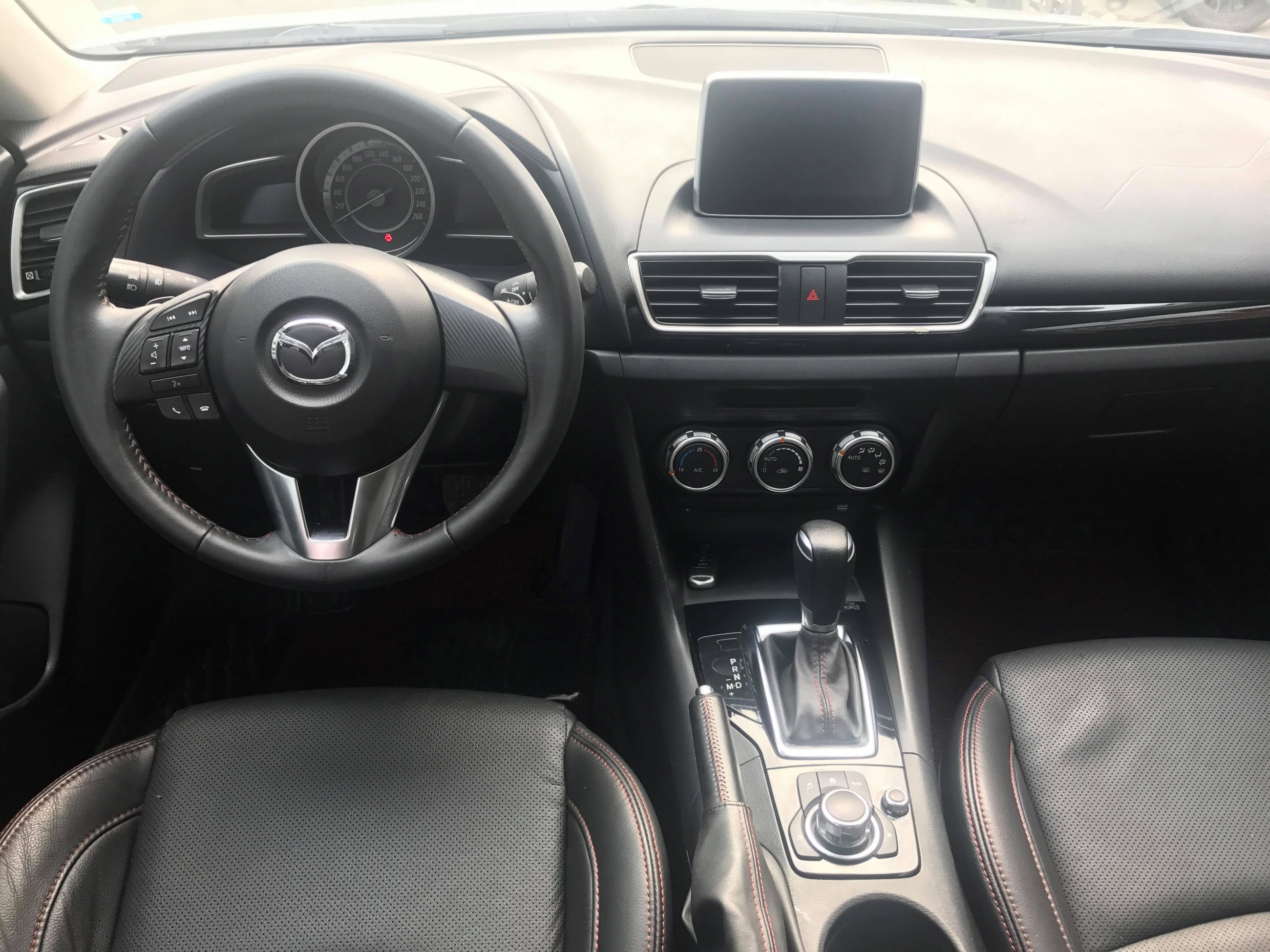 Mazda 3 Sedan 2015 - 6