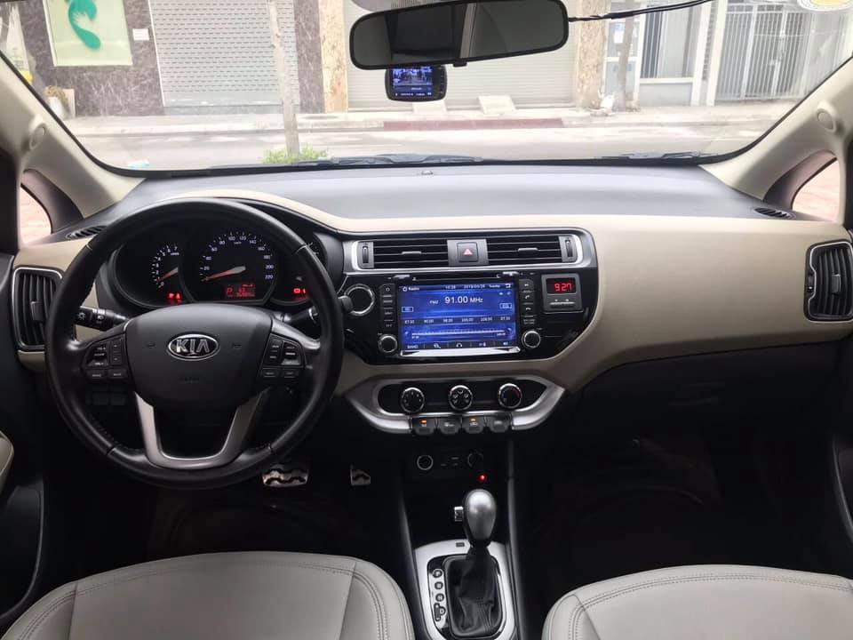 Kia Rio Sedan 1.4AT 2015 - 5