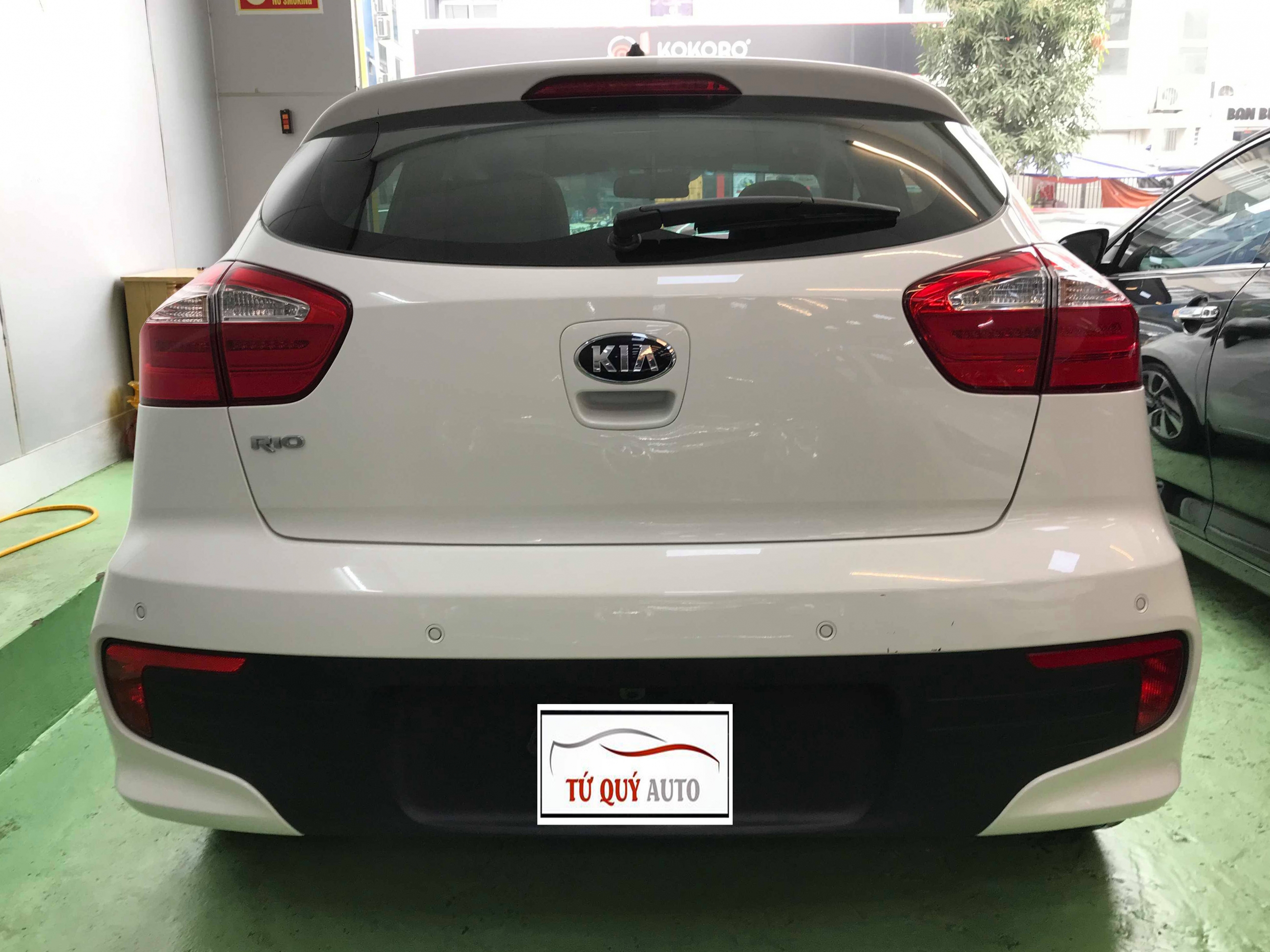 Kia Rio HB 1.4AT 2015 - 2