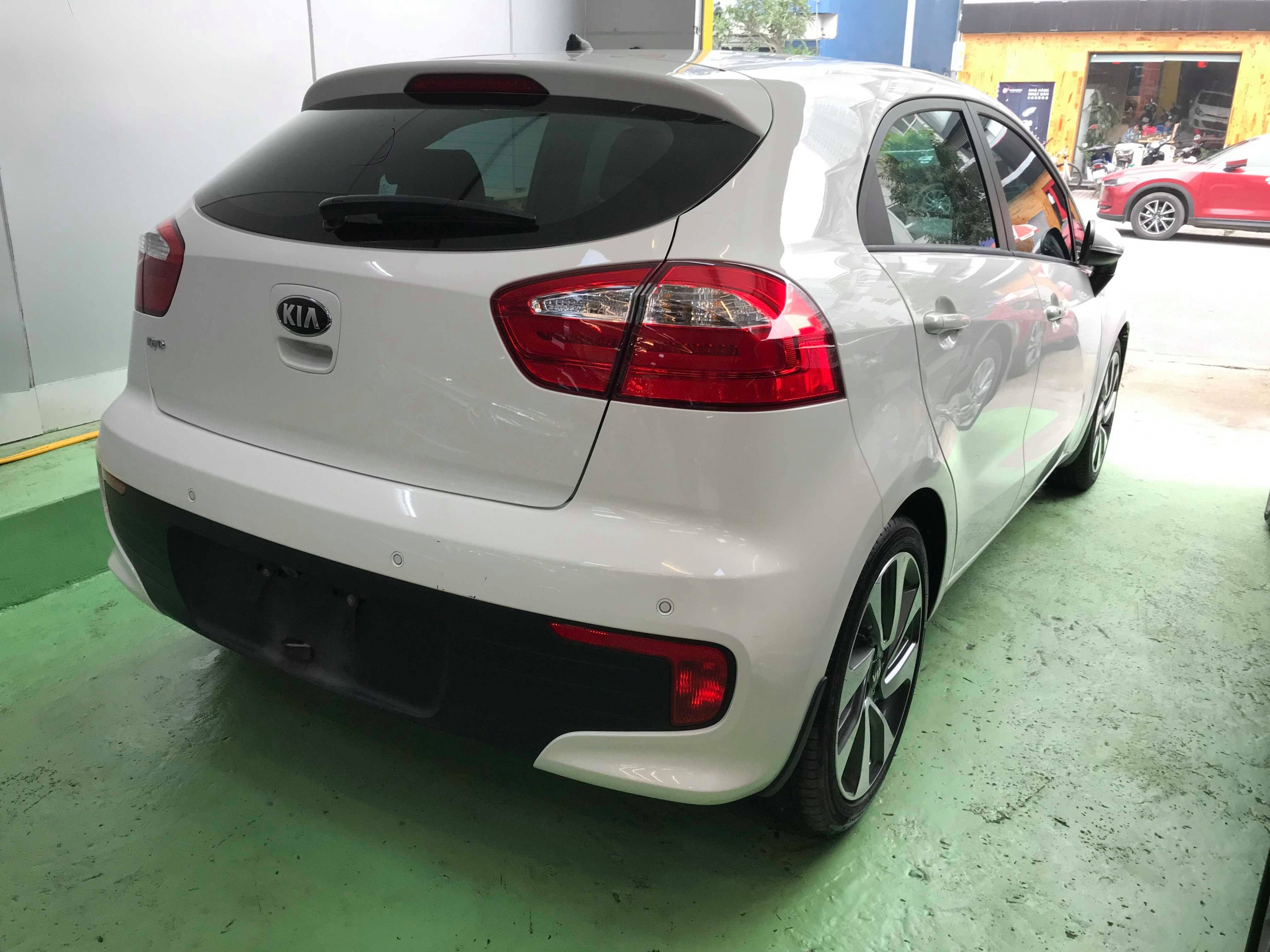 Kia Rio HB 1.4AT 2015 - 4