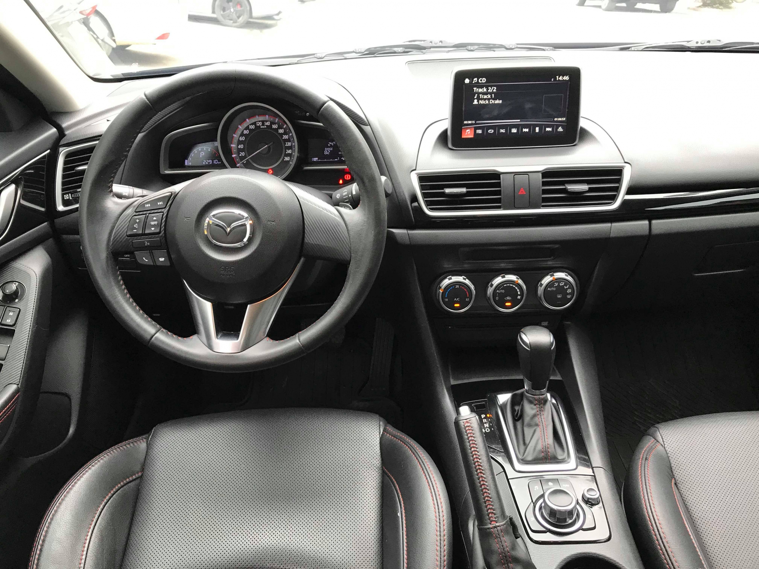 Mazda 3 Sedan 2015 - 6