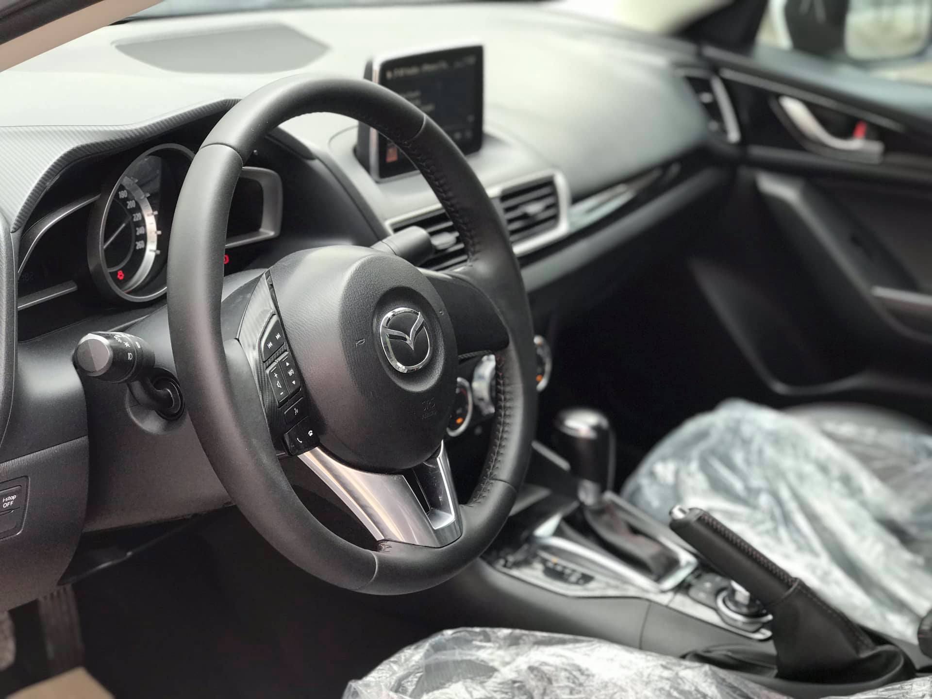 Mazda 3 Sedan 2015 - 8