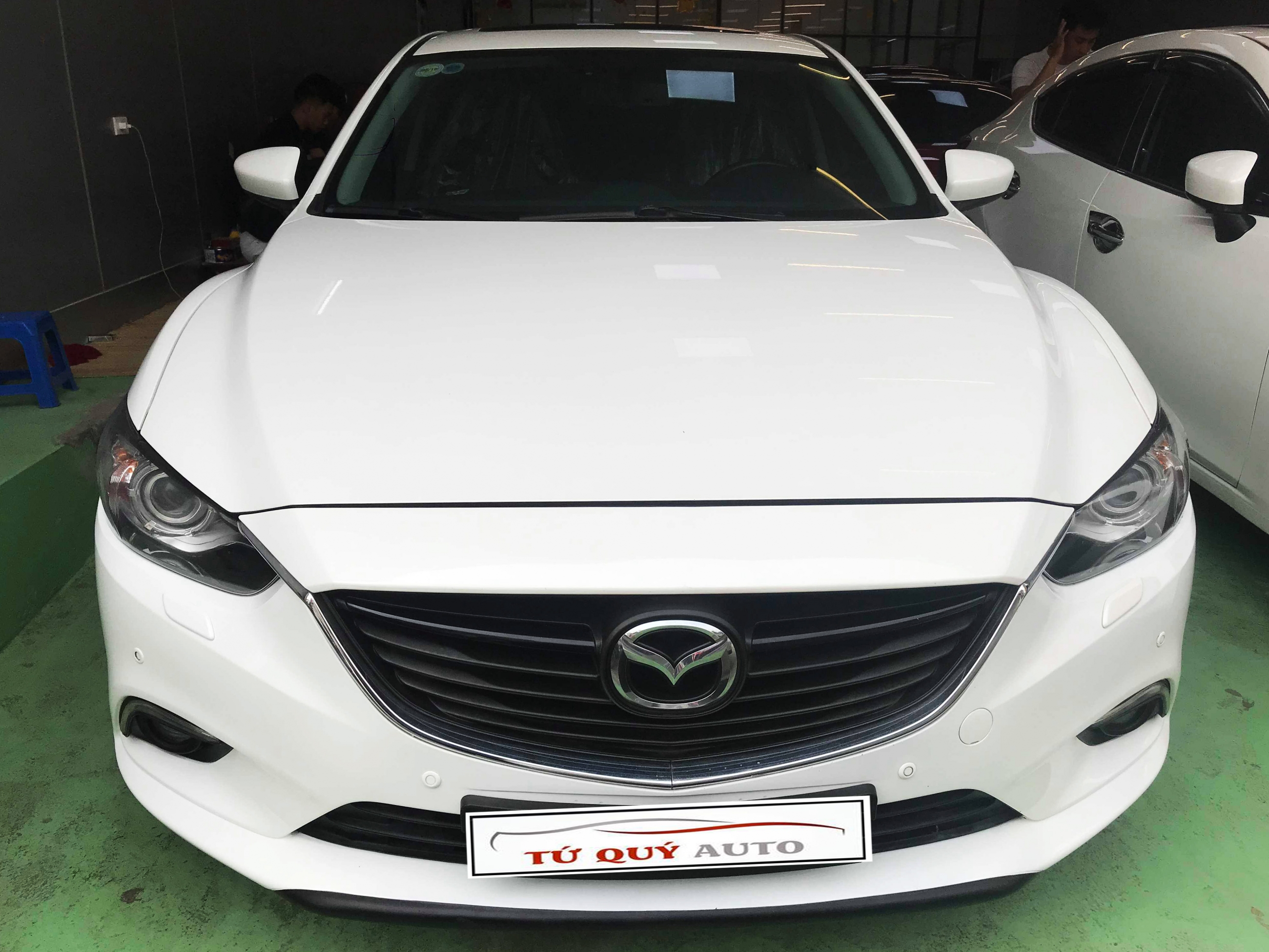 Xe Mazda 6 Sedan 2.0AT 2015 - Trắng