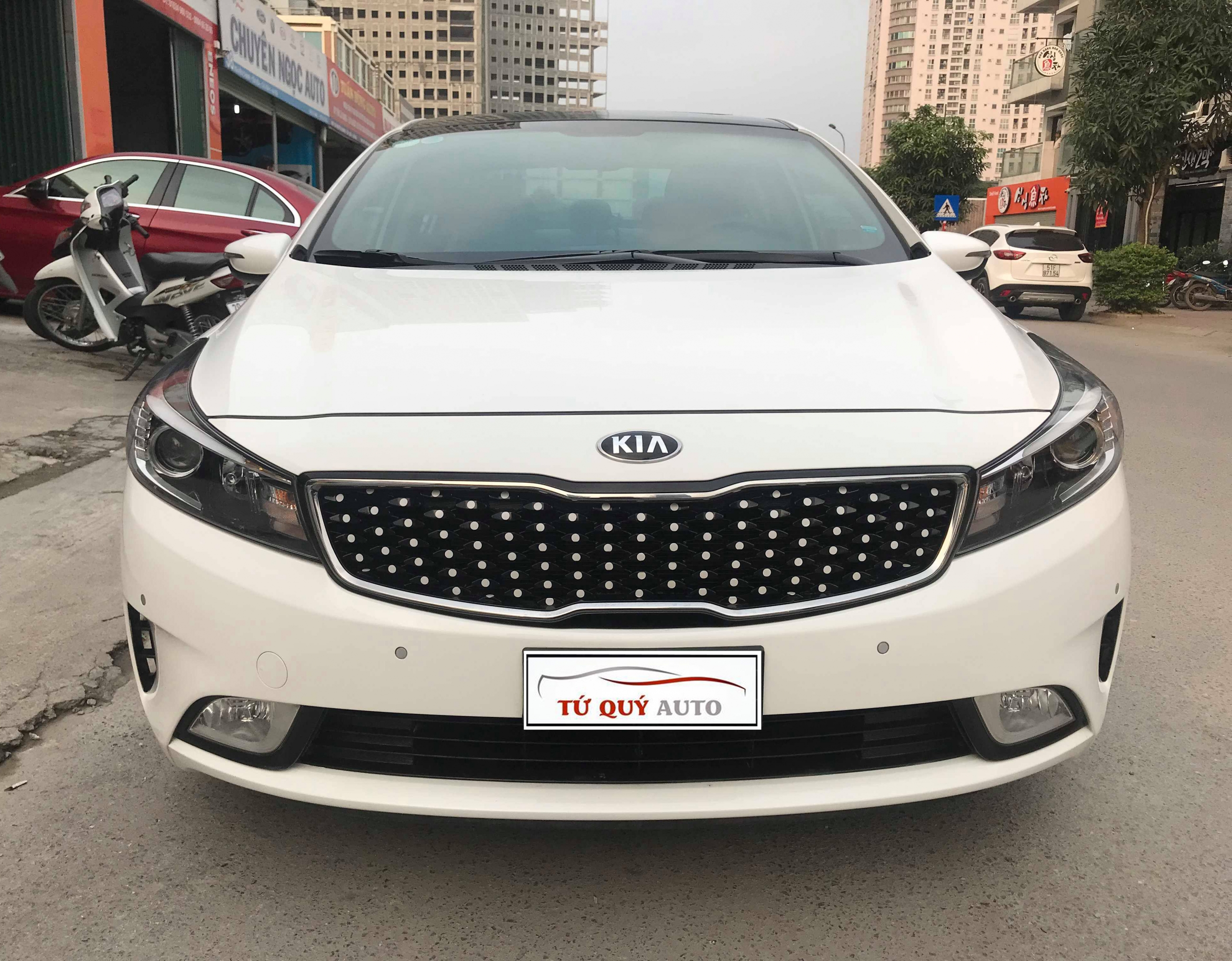 Xe Kia Cerato 1.6AT 2016 - Màu Trắng