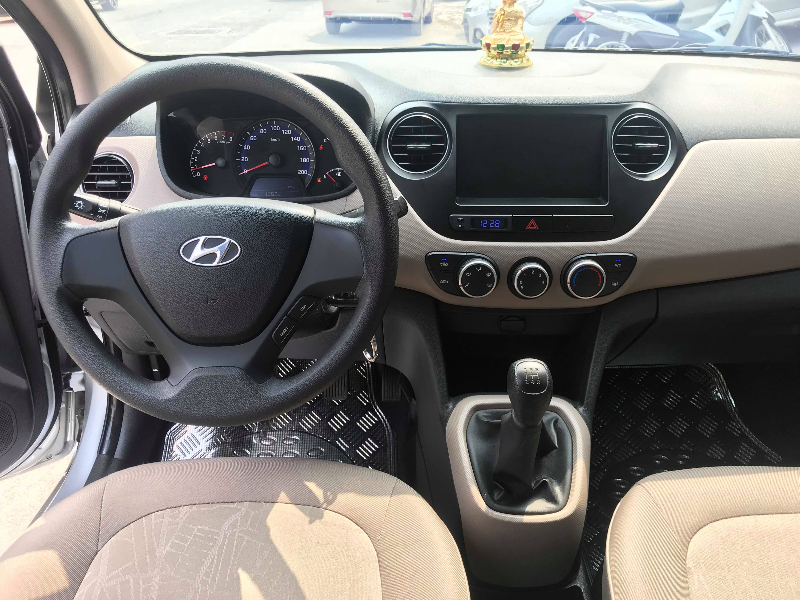 Hyundai i10 Sedan 1.2MT 2018 - 6