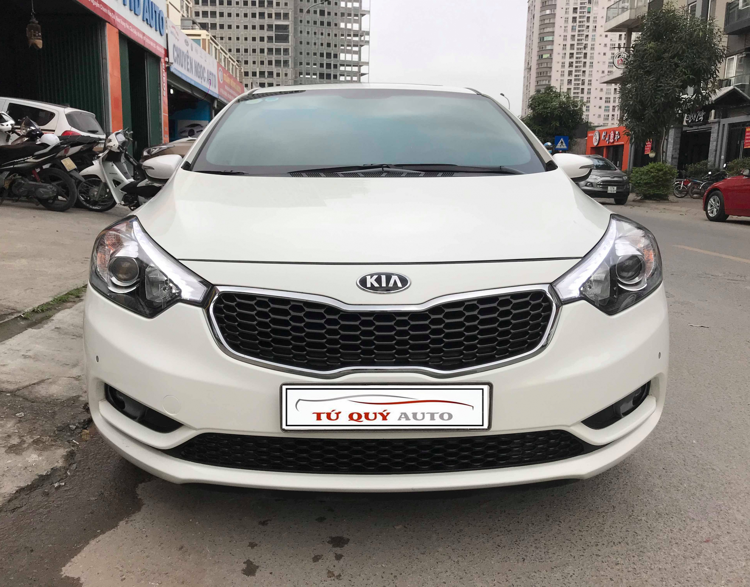 Xe Kia K3 2.0AT 2014 - Trắng