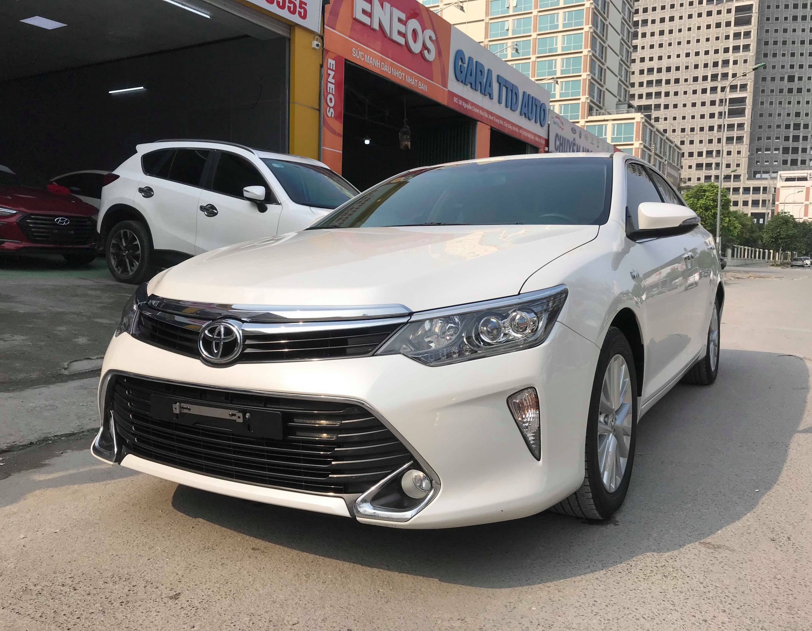 Toyota Camry 2.0E 2018 - 3