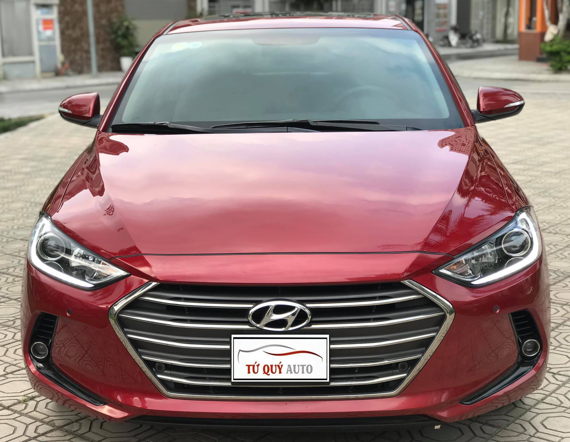 Xe Hyundai Elantra 2.0 AT 2018 - Đỏ