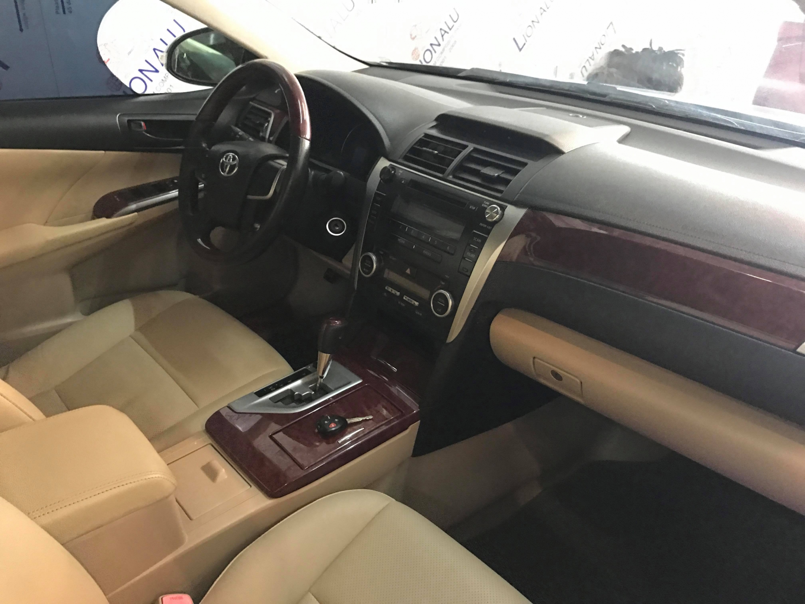 Toyota Camry 2.0E 2013 - 7