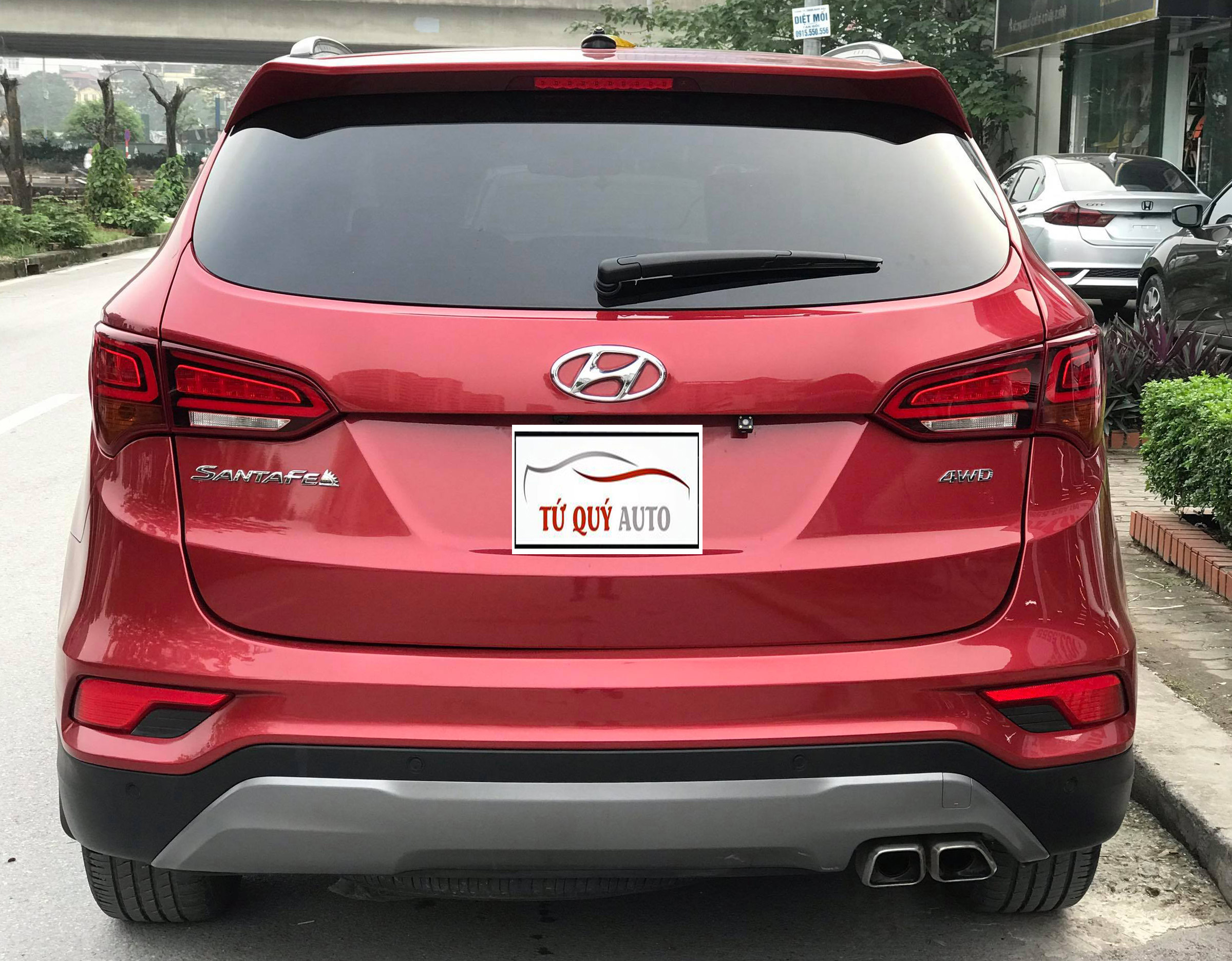 Hyundai SantaFe 2.4AT 4WD 2017 - 2