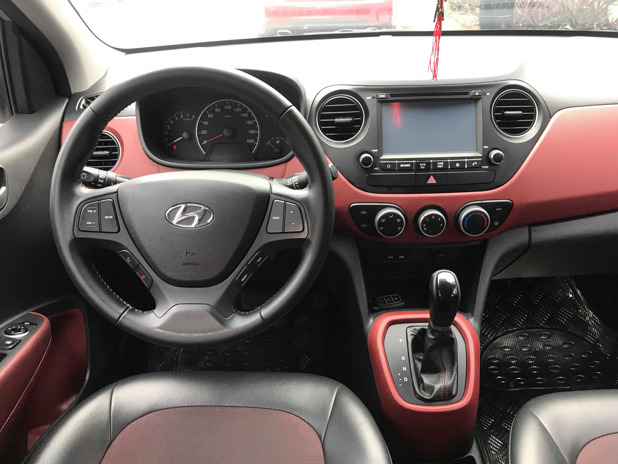 Hyundai i10 HB 1.2AT 2013 - 6