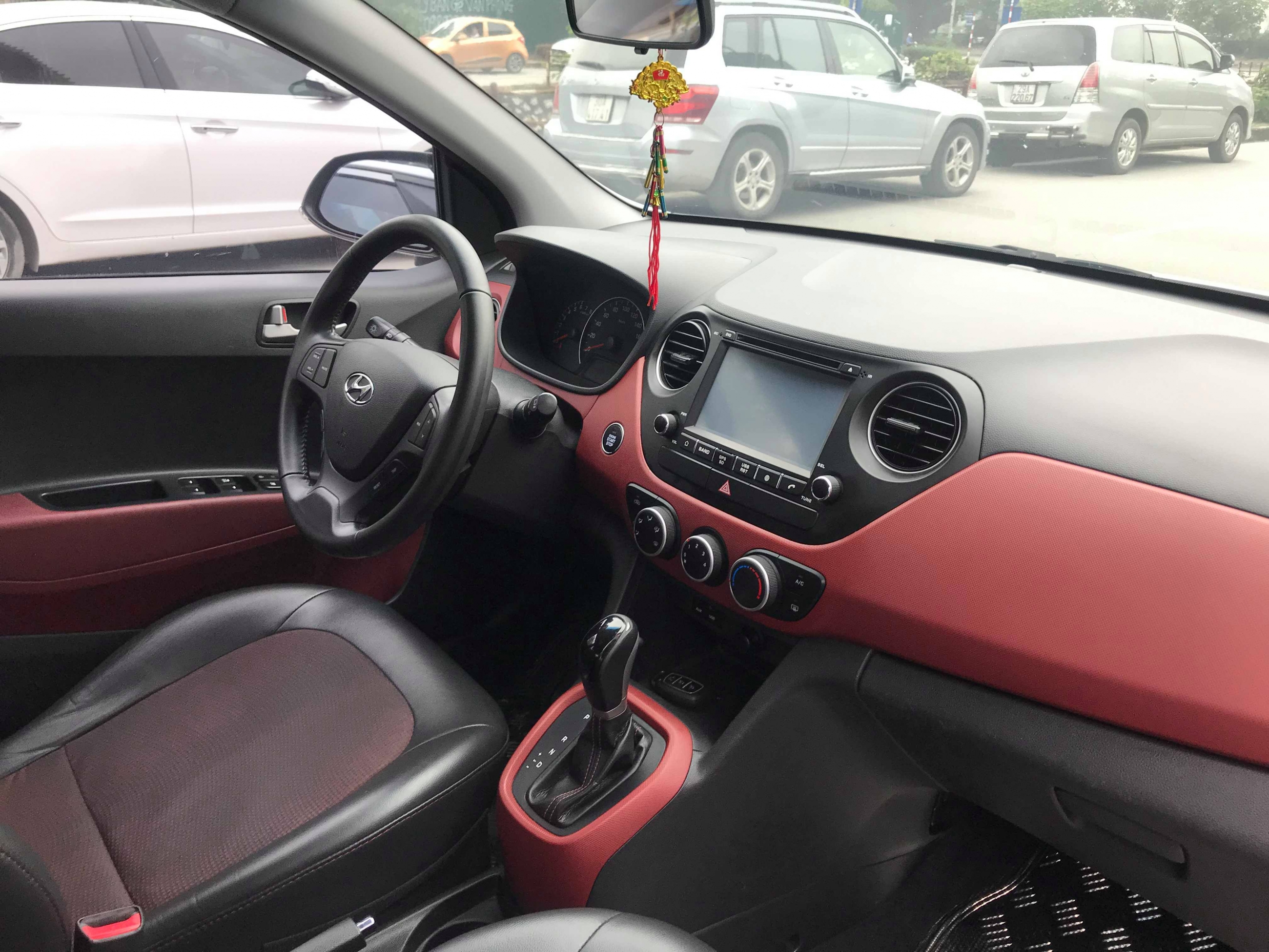 Hyundai i10 HB 1.2AT 2013 - 8