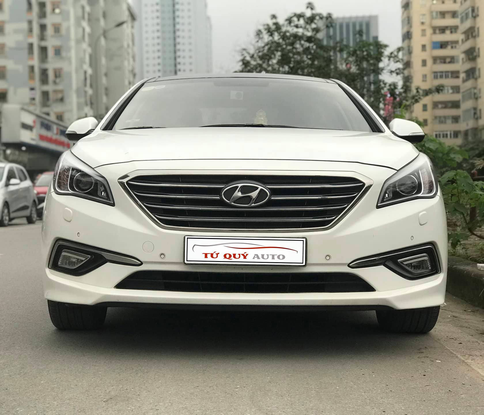 Xe Hyundai Sonata 2.0AT 2014 - Trắng