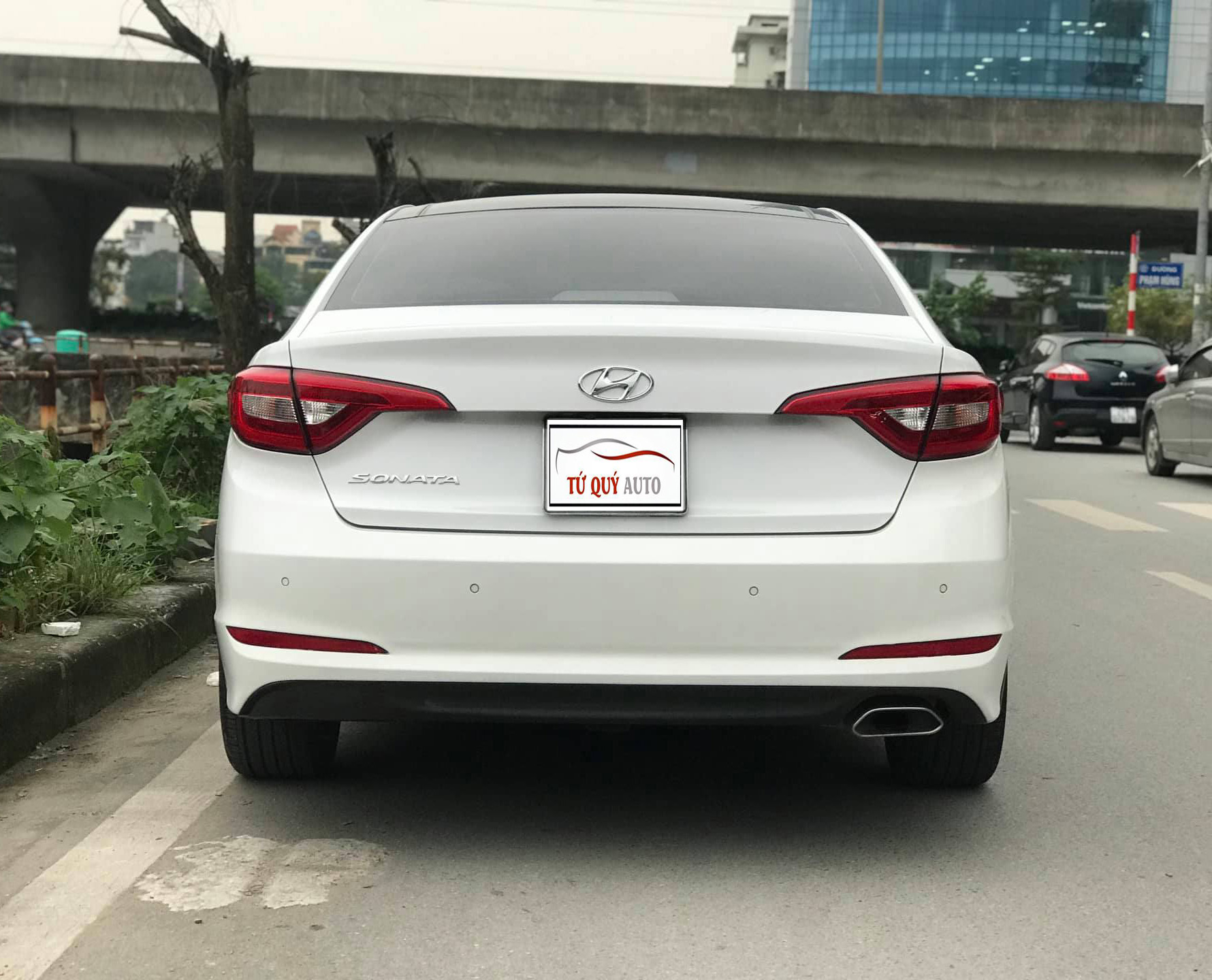 Hyundai Sonata 2.0AT 2014 - 2