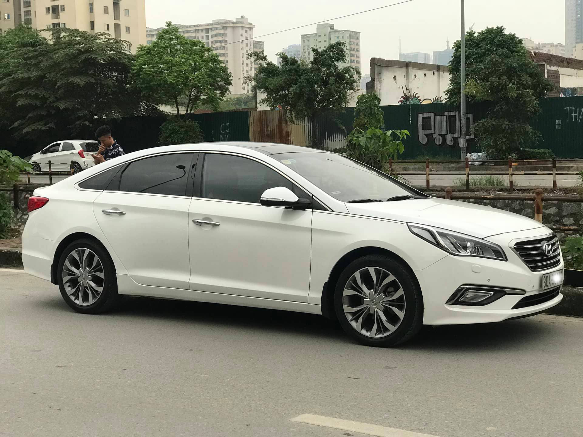 Hyundai Sonata 2.0AT 2014 - 4