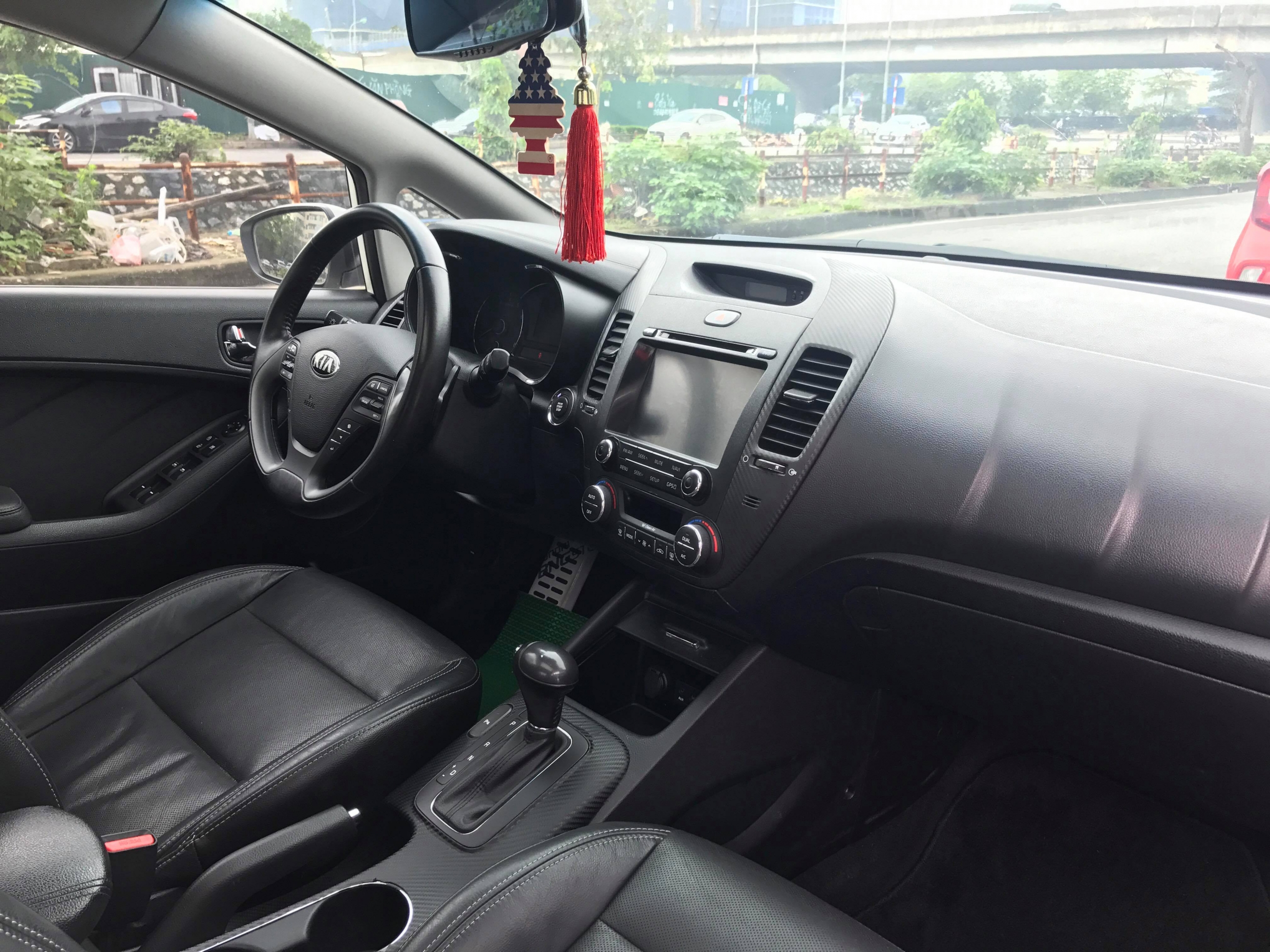 Kia K3 1.6AT 2013 - 5