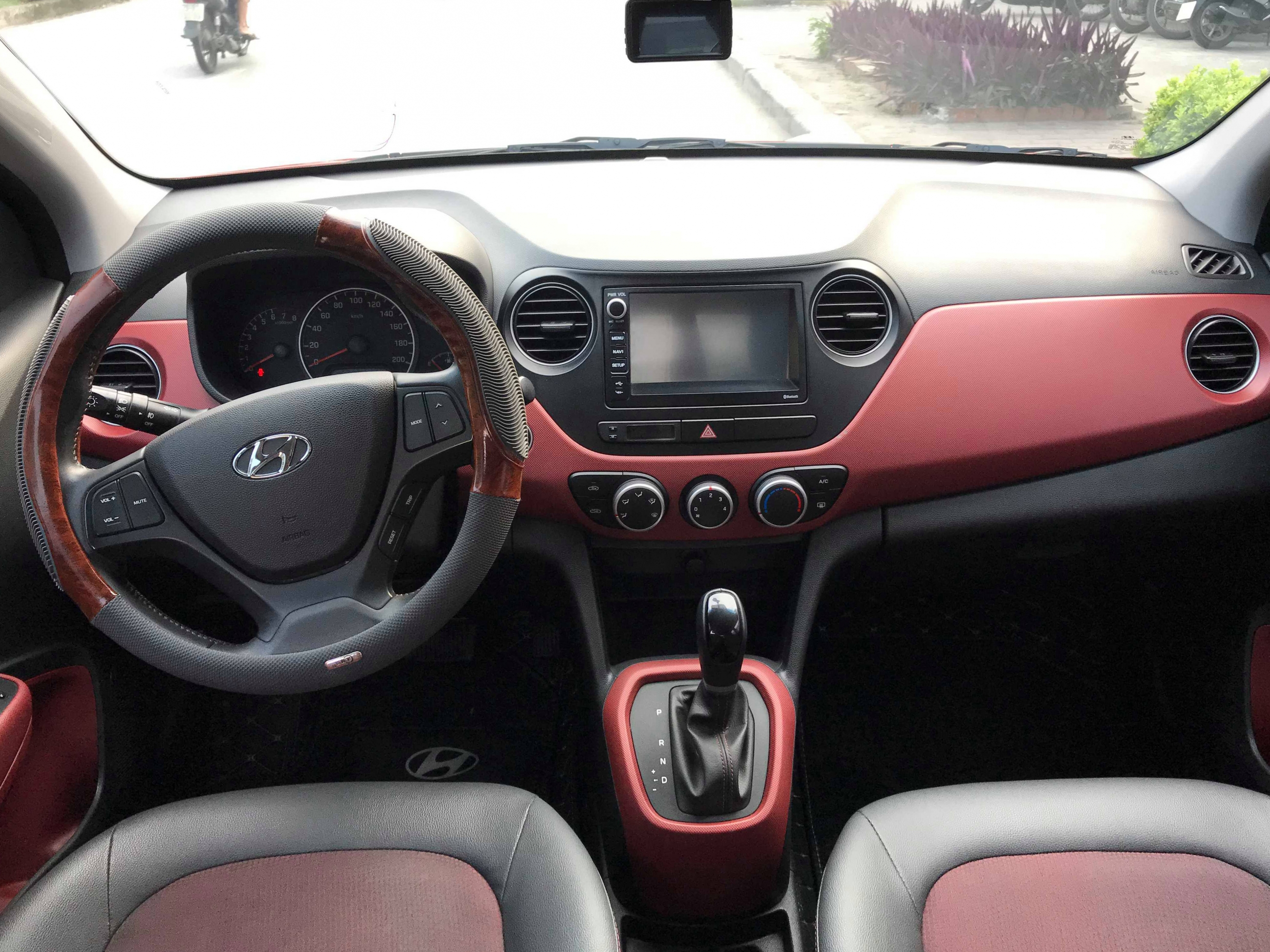 Hyundai i10 HB 1.2AT 2018 - 6