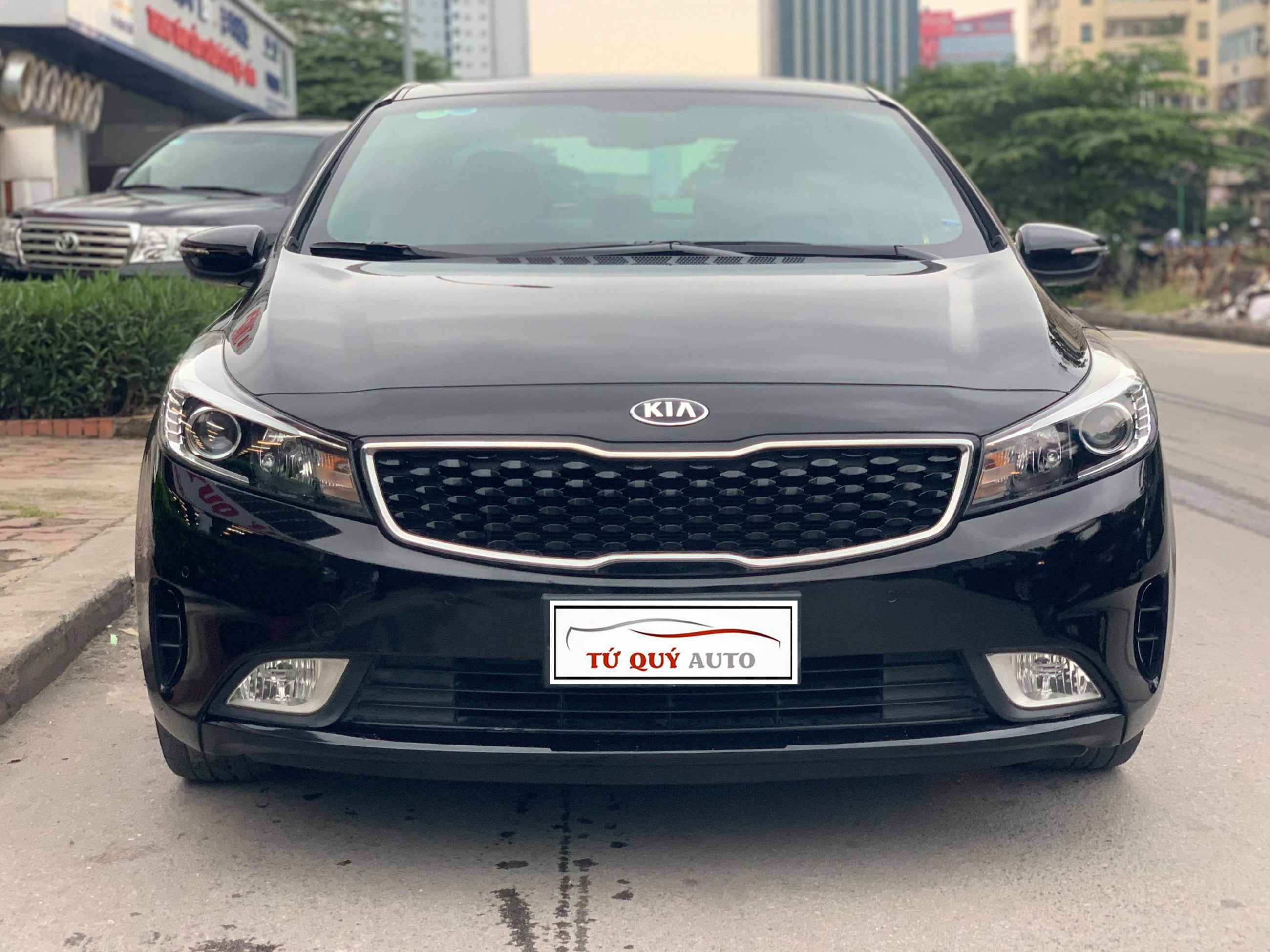 Xe Kia Cerato 2.0AT 2016 - Đen