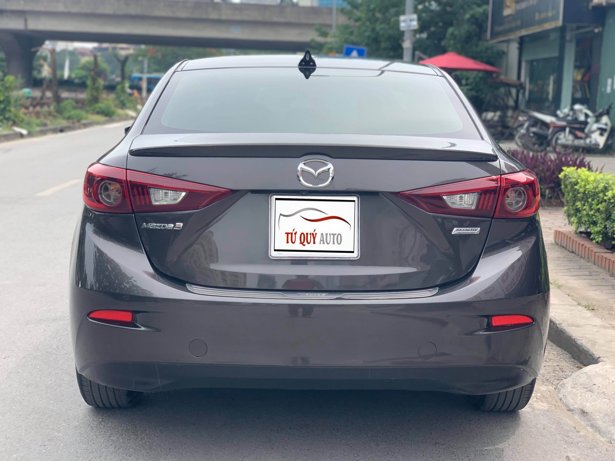 Mazda 3 Sedan 2017 - 2