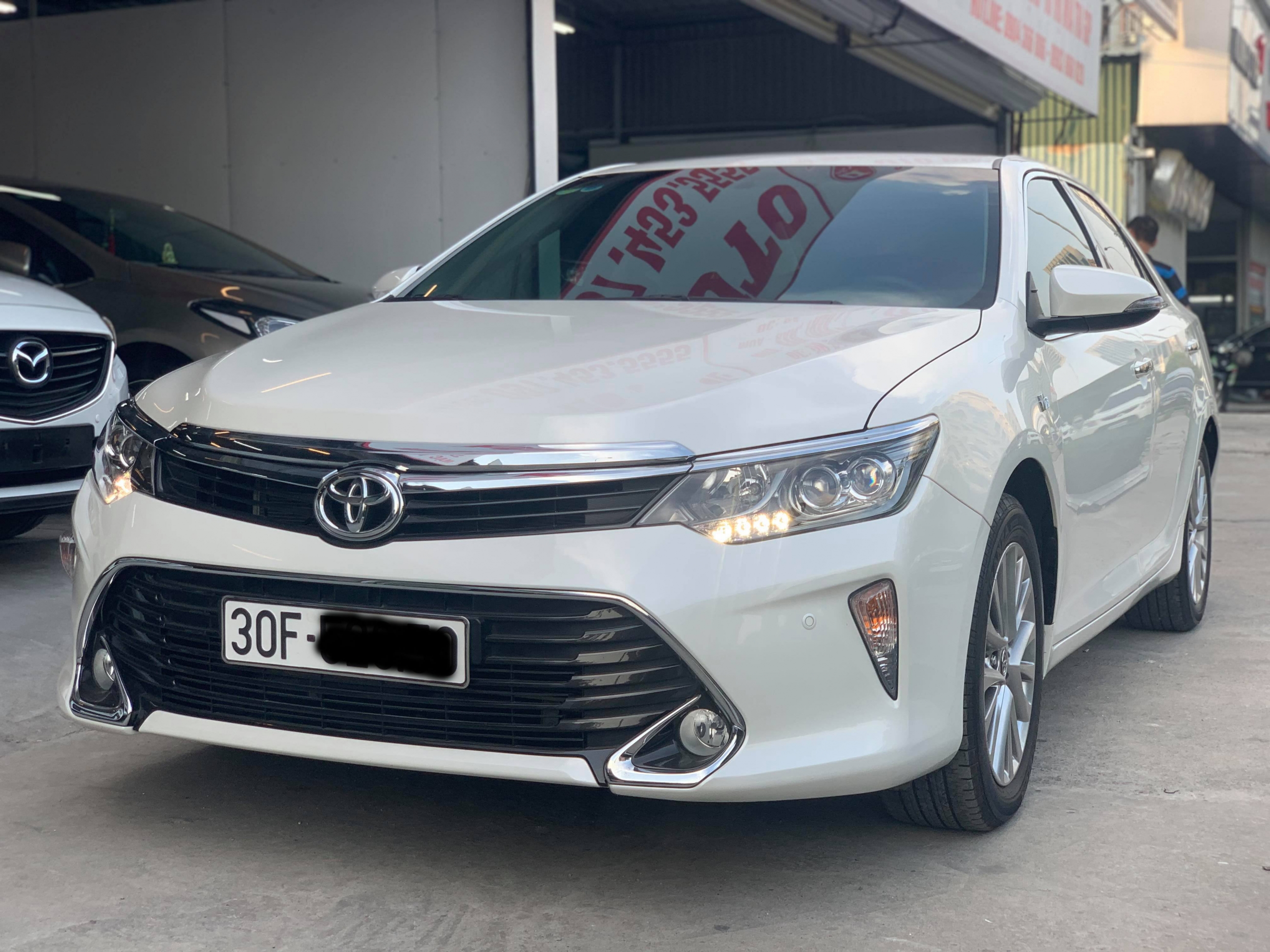 Toyota Camry 2.5Q 2018 - 4