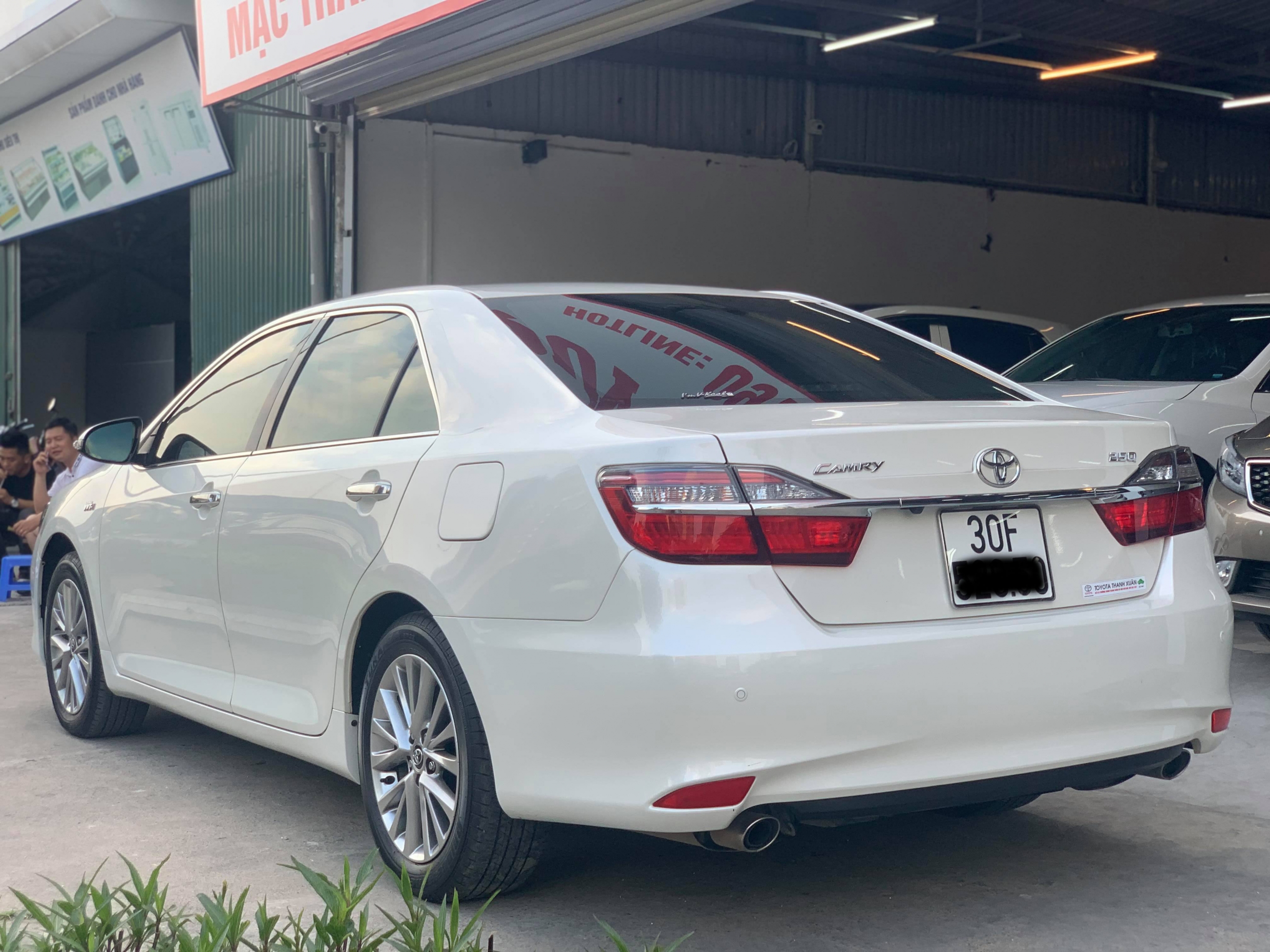 Toyota Camry 2.5Q 2018 - 5