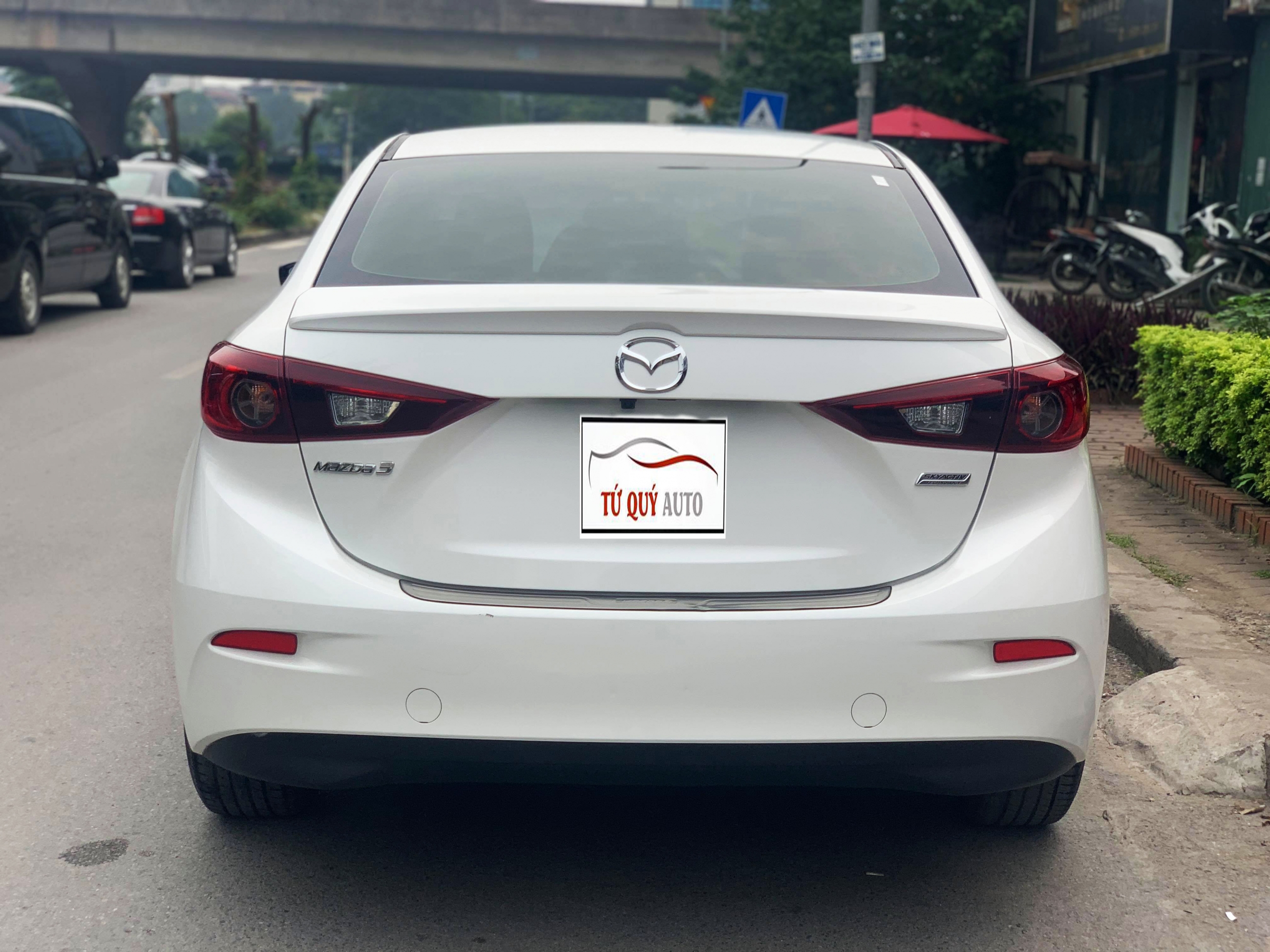 Mazda 3 Sedan 2018 - 2