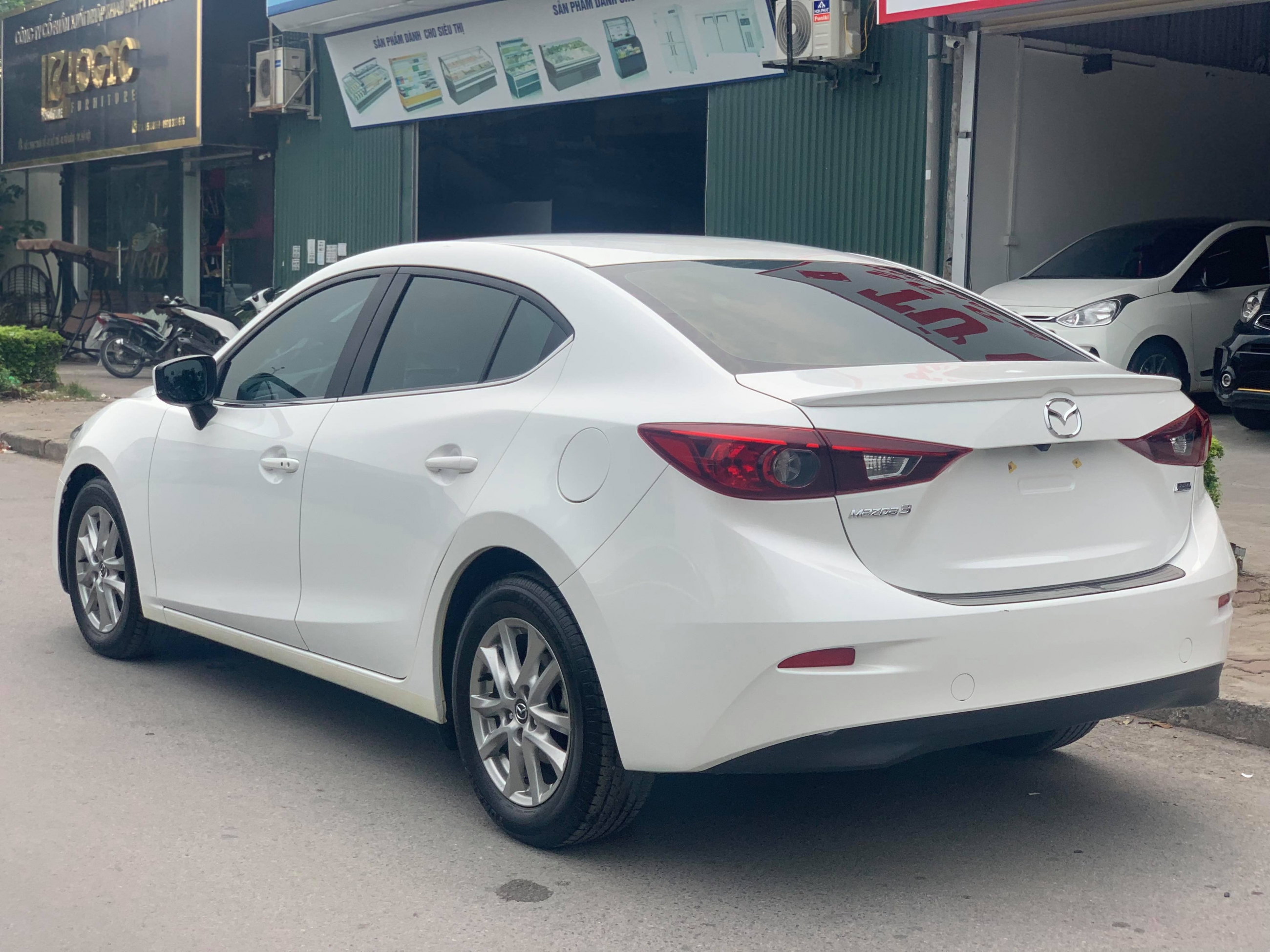 Mazda 3 Sedan 2018 - 5