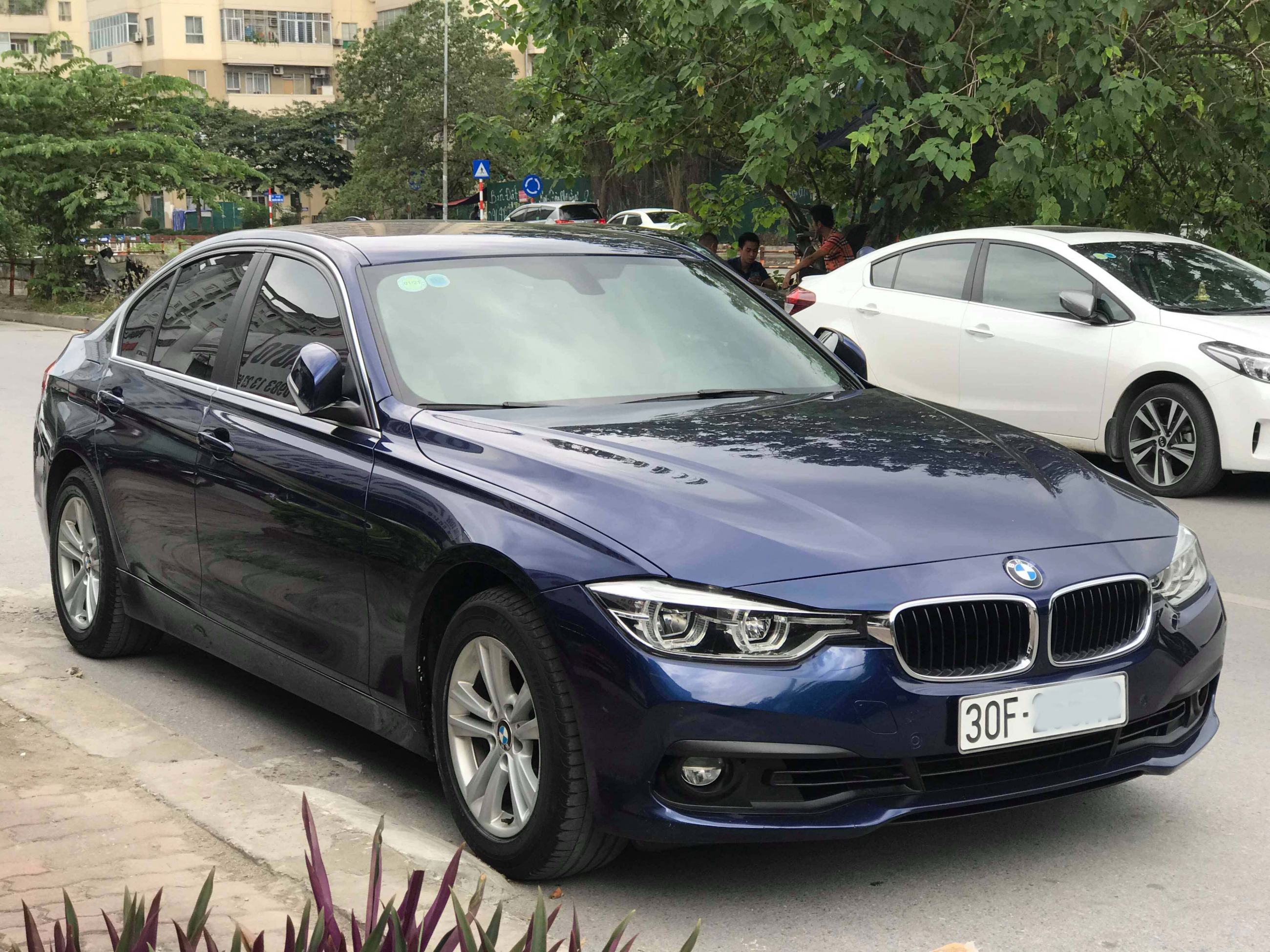 BMW 320i 2016 - 3