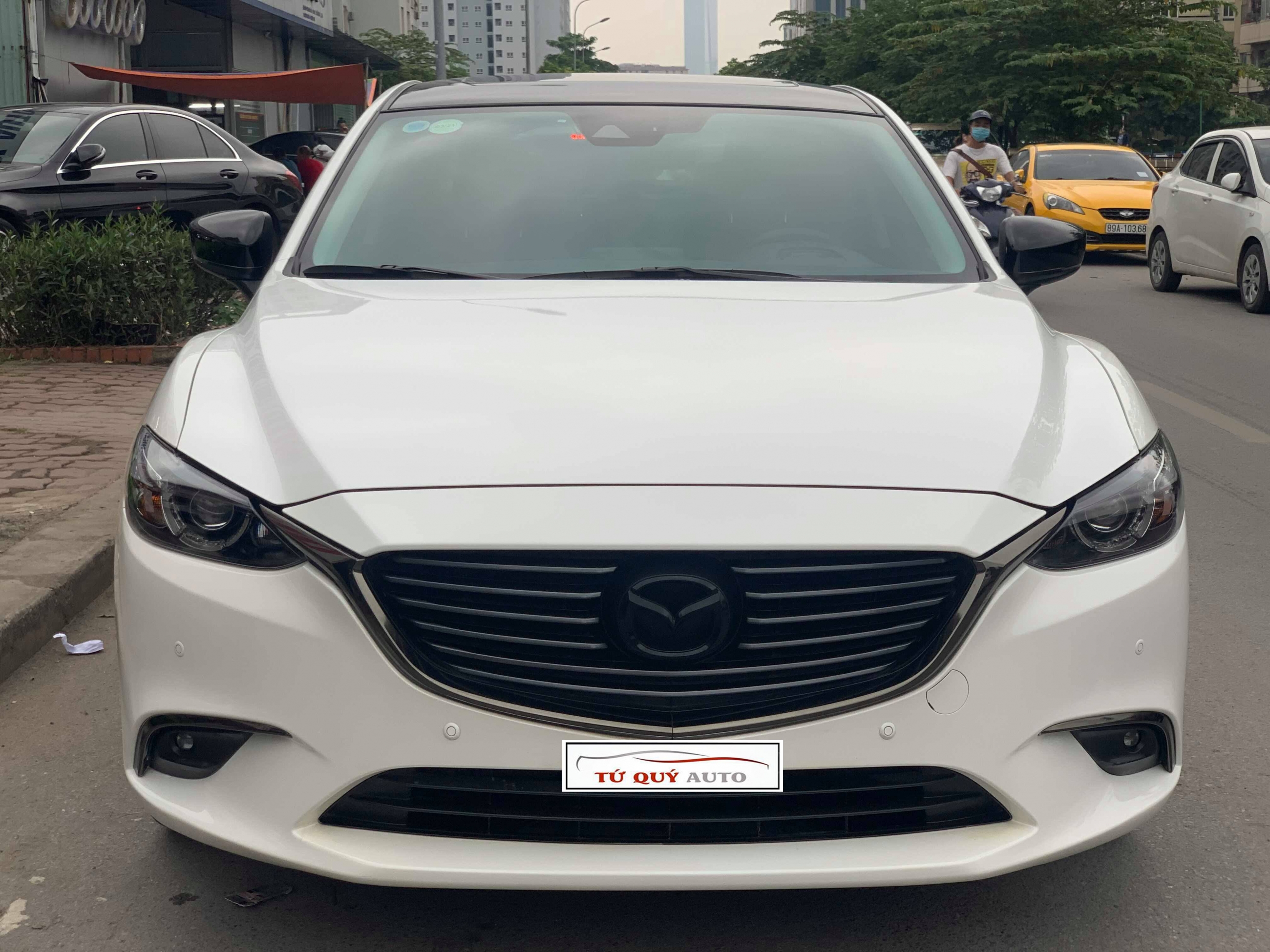 Xe Mazda 6 2.0L Premium 2018 - Trắng