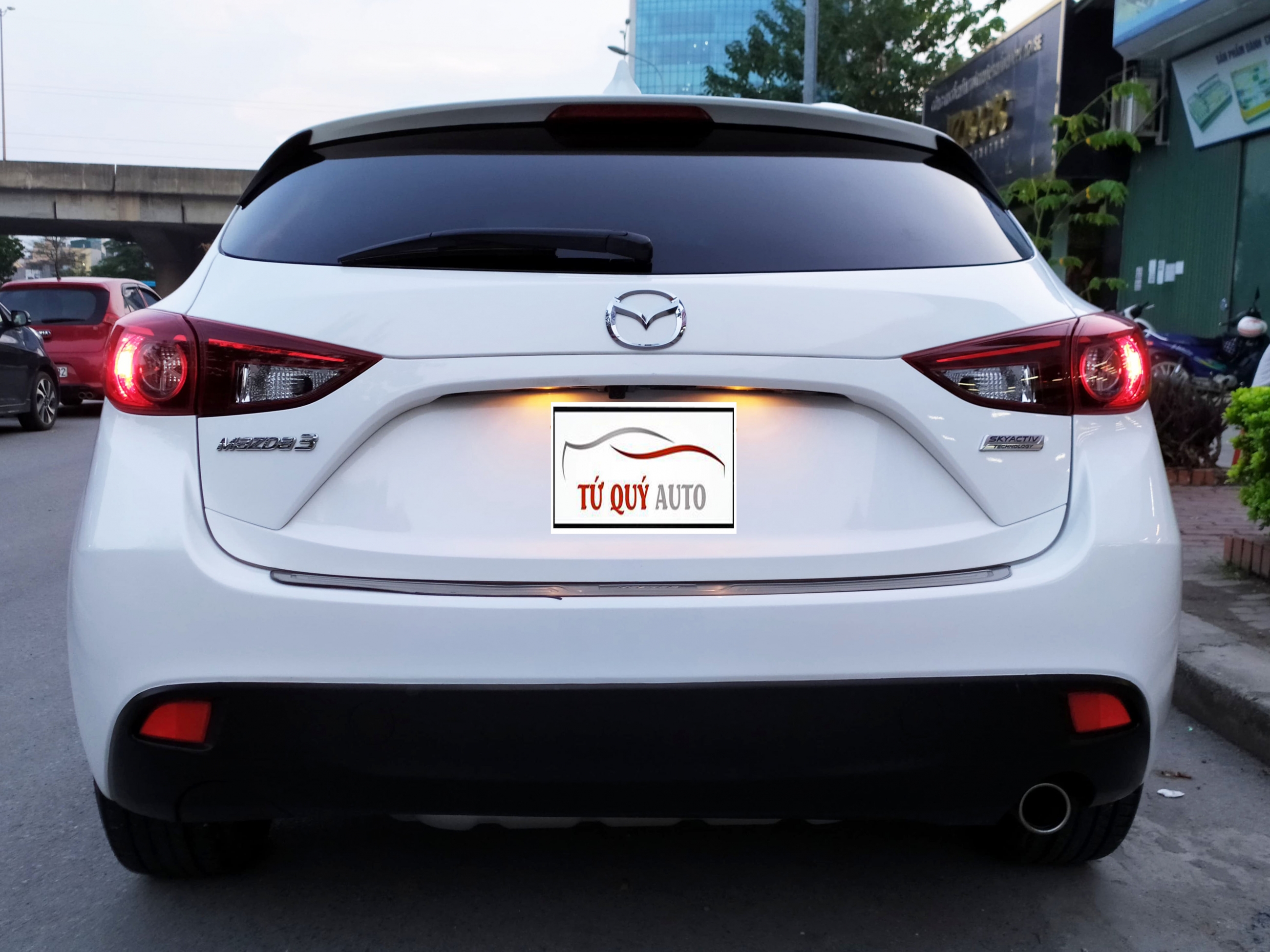 Mazda 3 Hatchback 2016 - 2