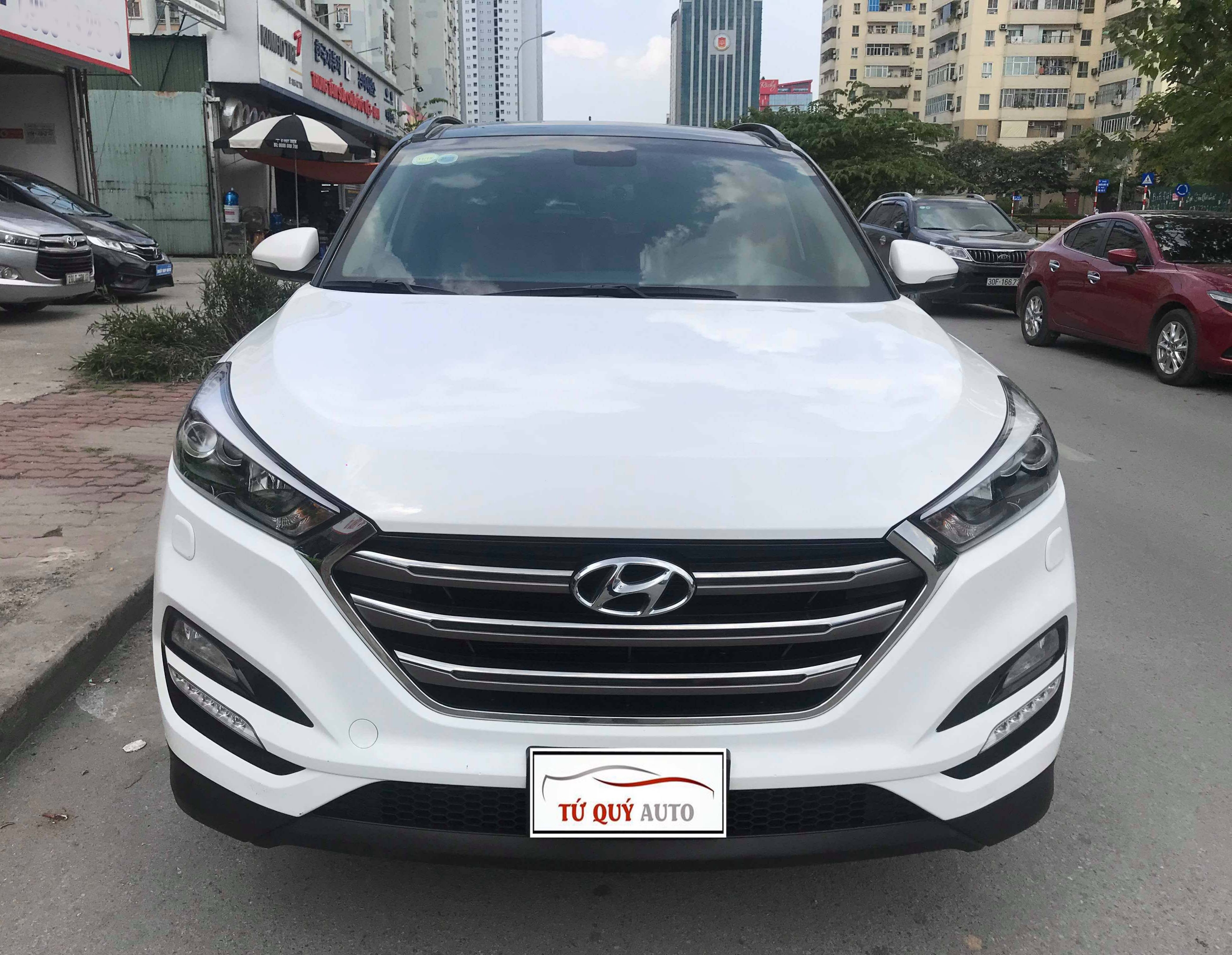 Xe Hyundai Tucson 2.0AT 2015 - Trắng