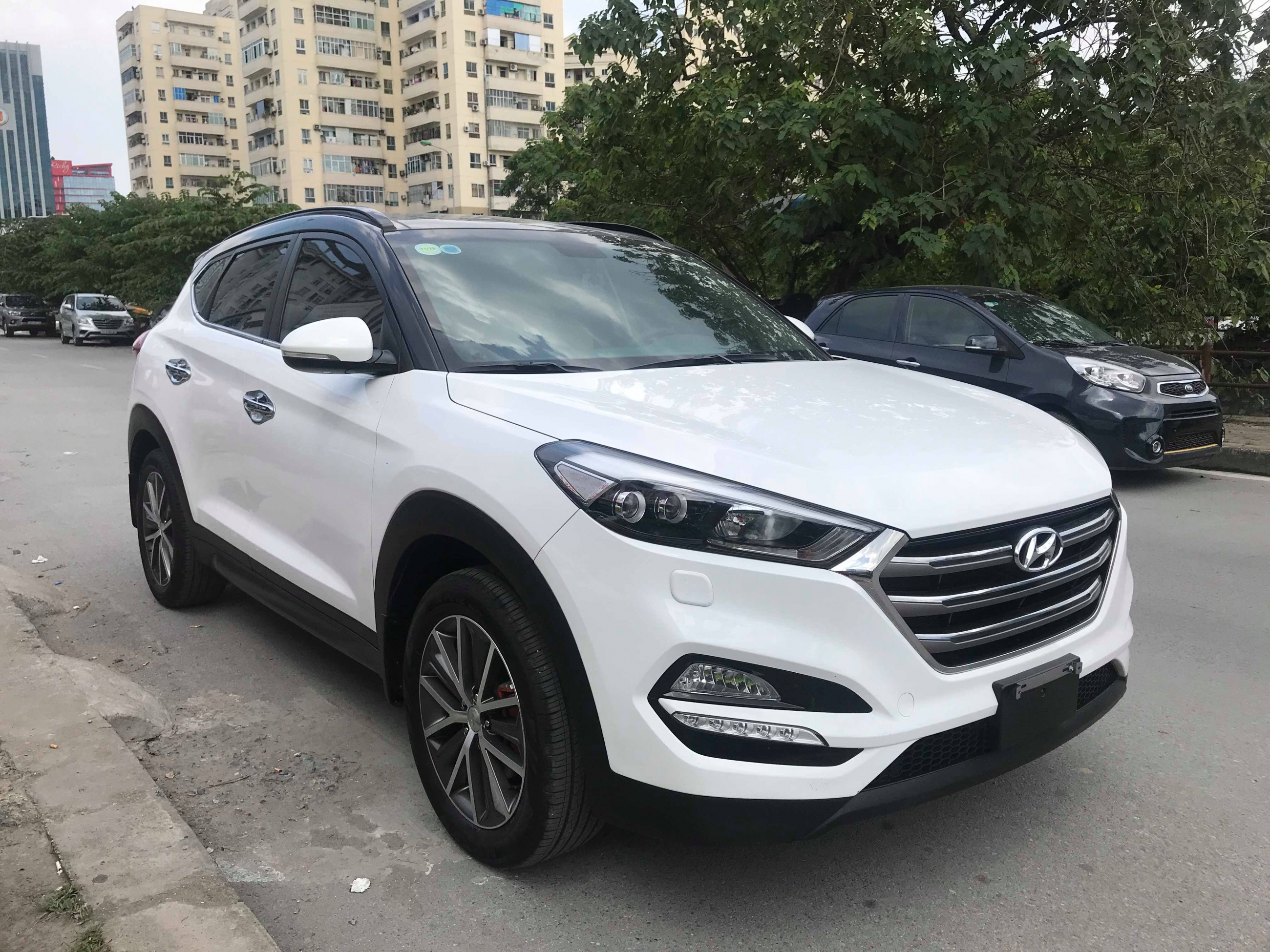 Hyundai Tucson 2.0AT 2015 - 4