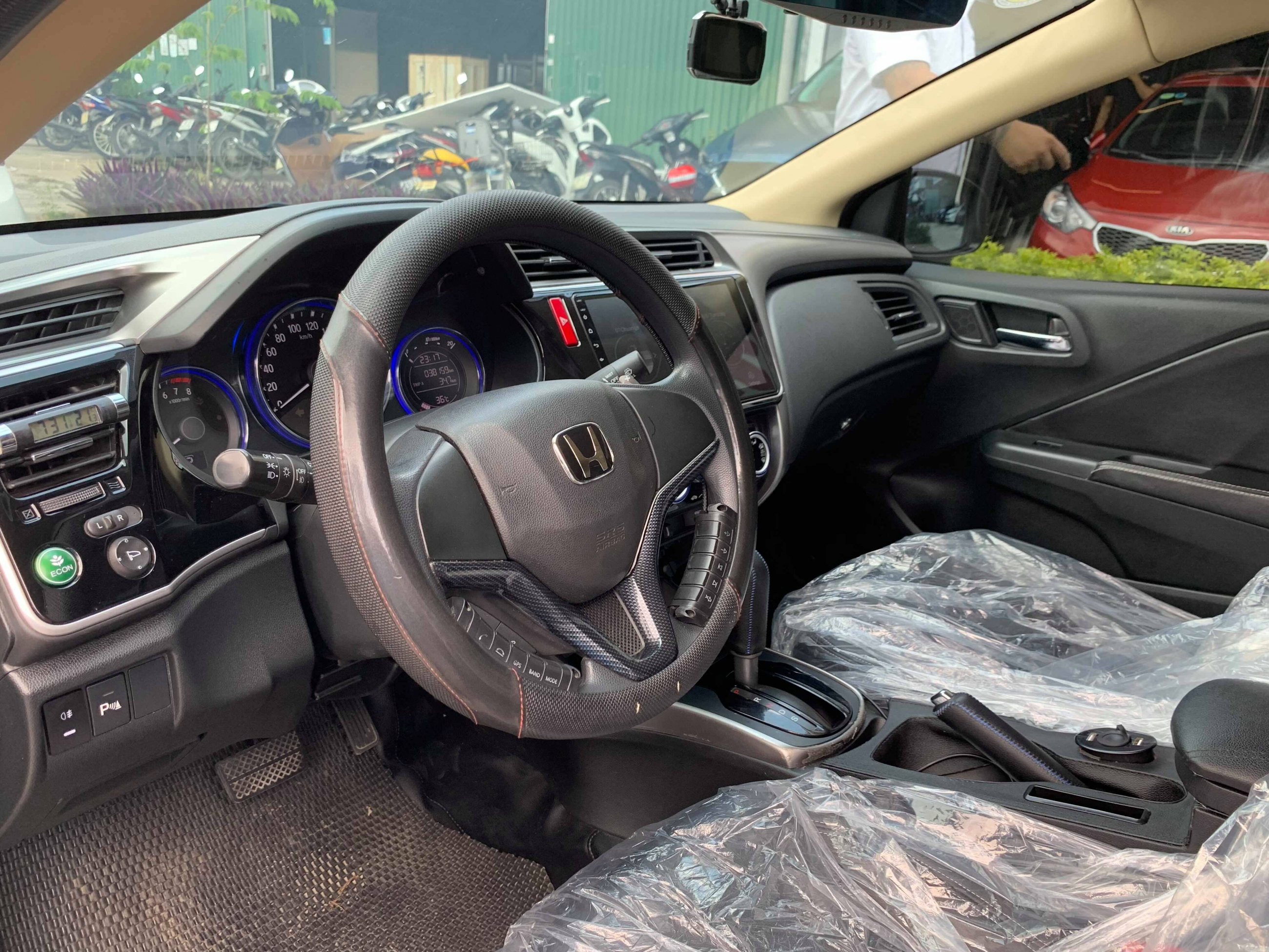 Honda City 1.5AT 2015 - 9