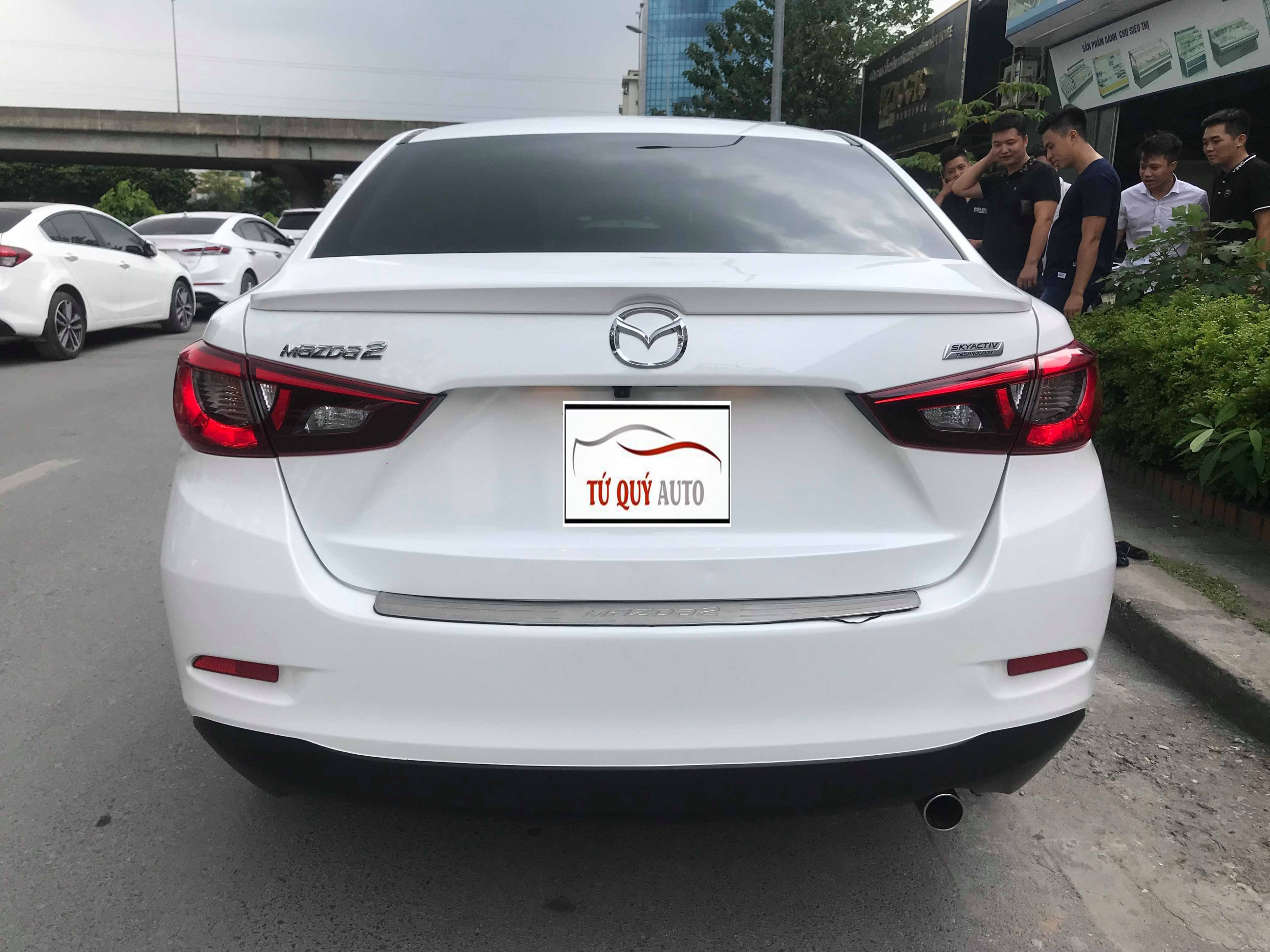 Mazda 2 Sedan 2018 - 2