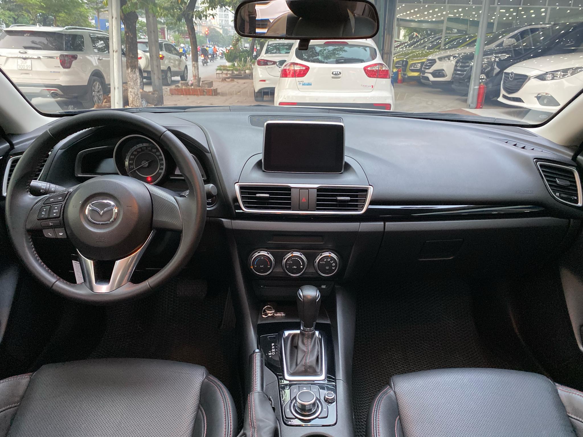 Mazda 3 Sedan 2016 - 6