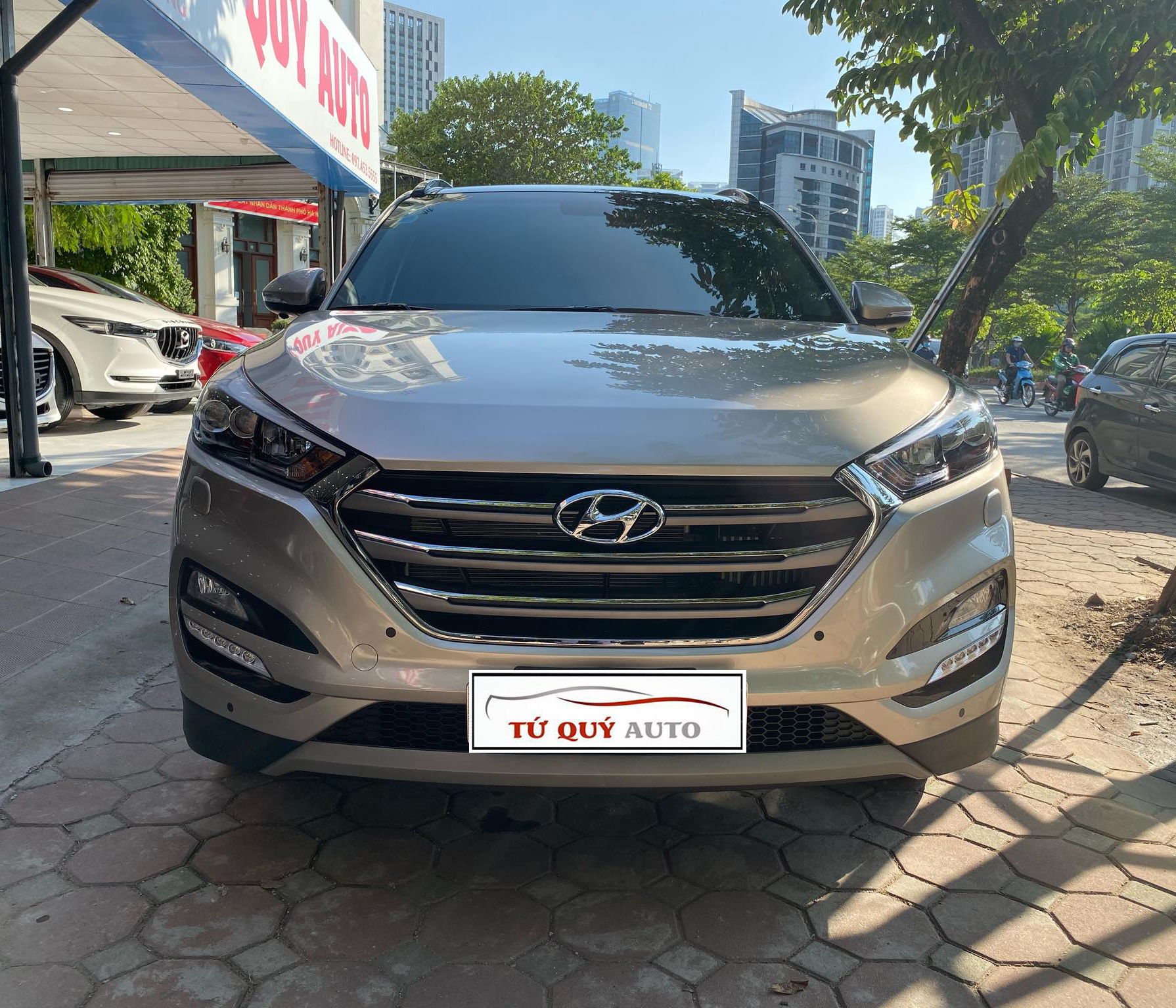 Xe Hyundai Tucson 1.6Turbo 2018 - Vàng Cát